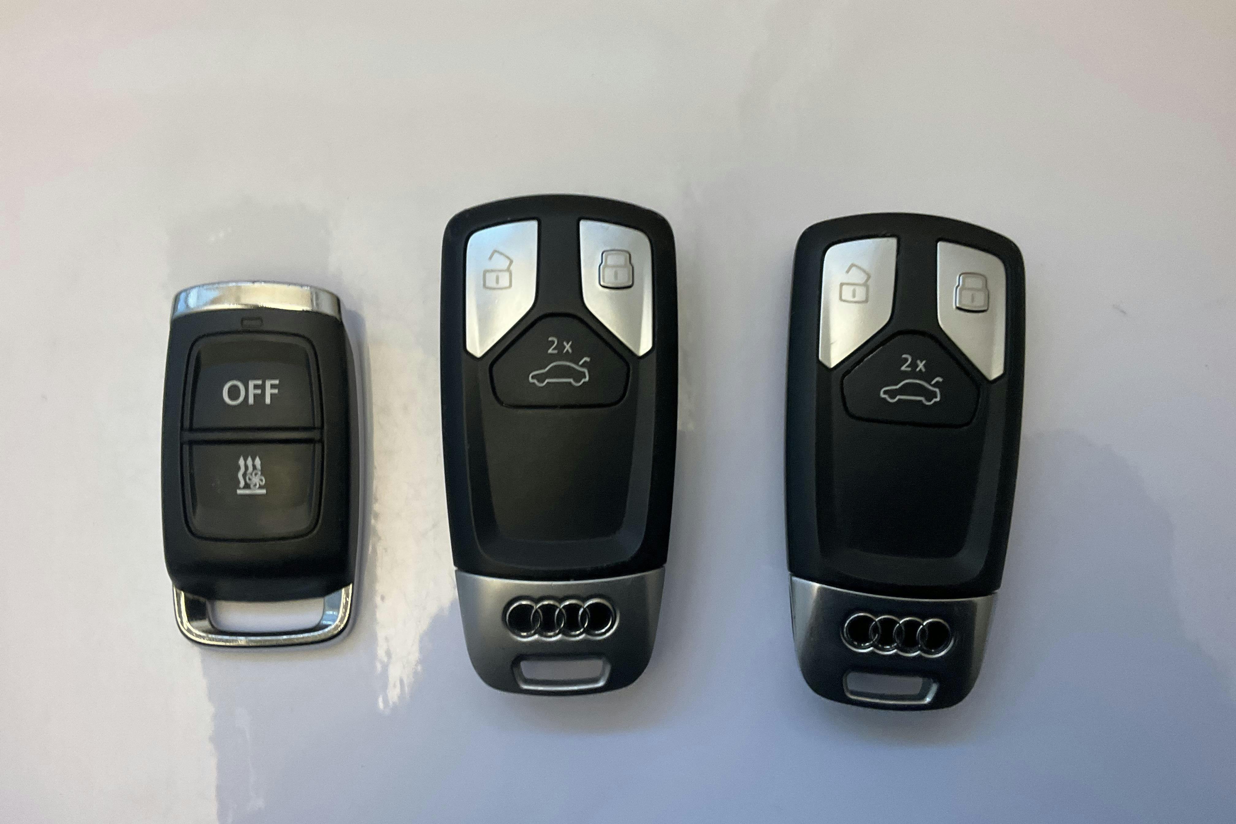 Presentationsfoto 14 av 14: Audi A4 Avant 40 TFSI quattro (204hk) - 7 742 mil - Automat - svart - 2021