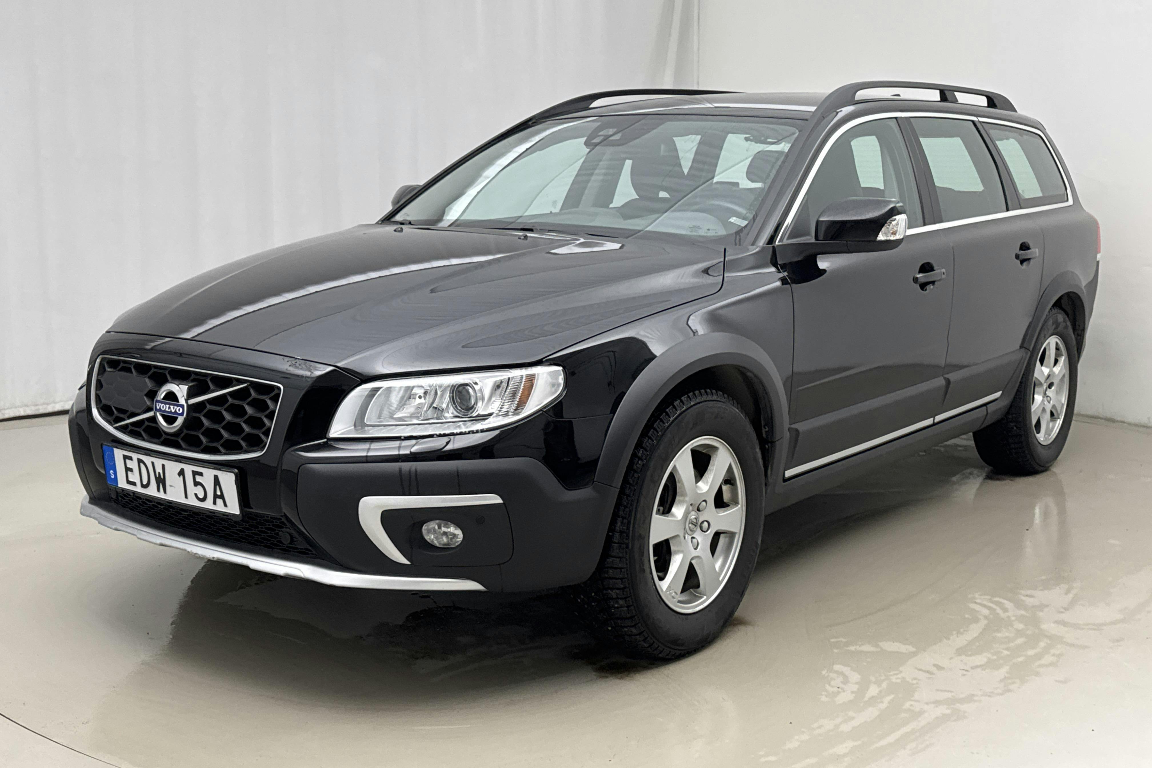 Presentationsfoto 1 av 14: Volvo XC70 II D4 AWD (181hk) - 6 088 mil - Automat - svart - 2016