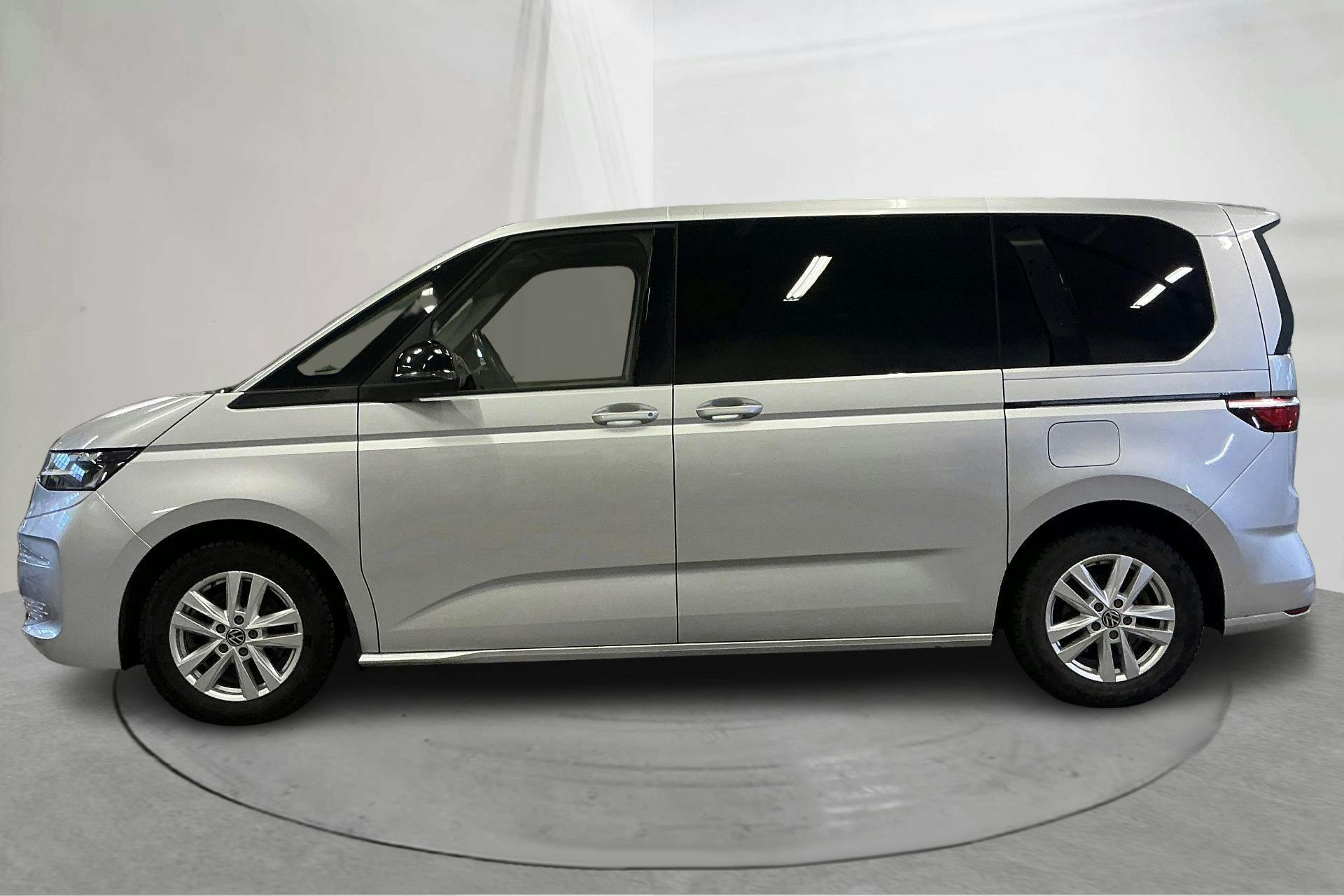 Presentation photo 2 of 21: VW Multivan T7 1.4 eHybrid (150hk) - 73 930 km - Automatic - silver - 2022