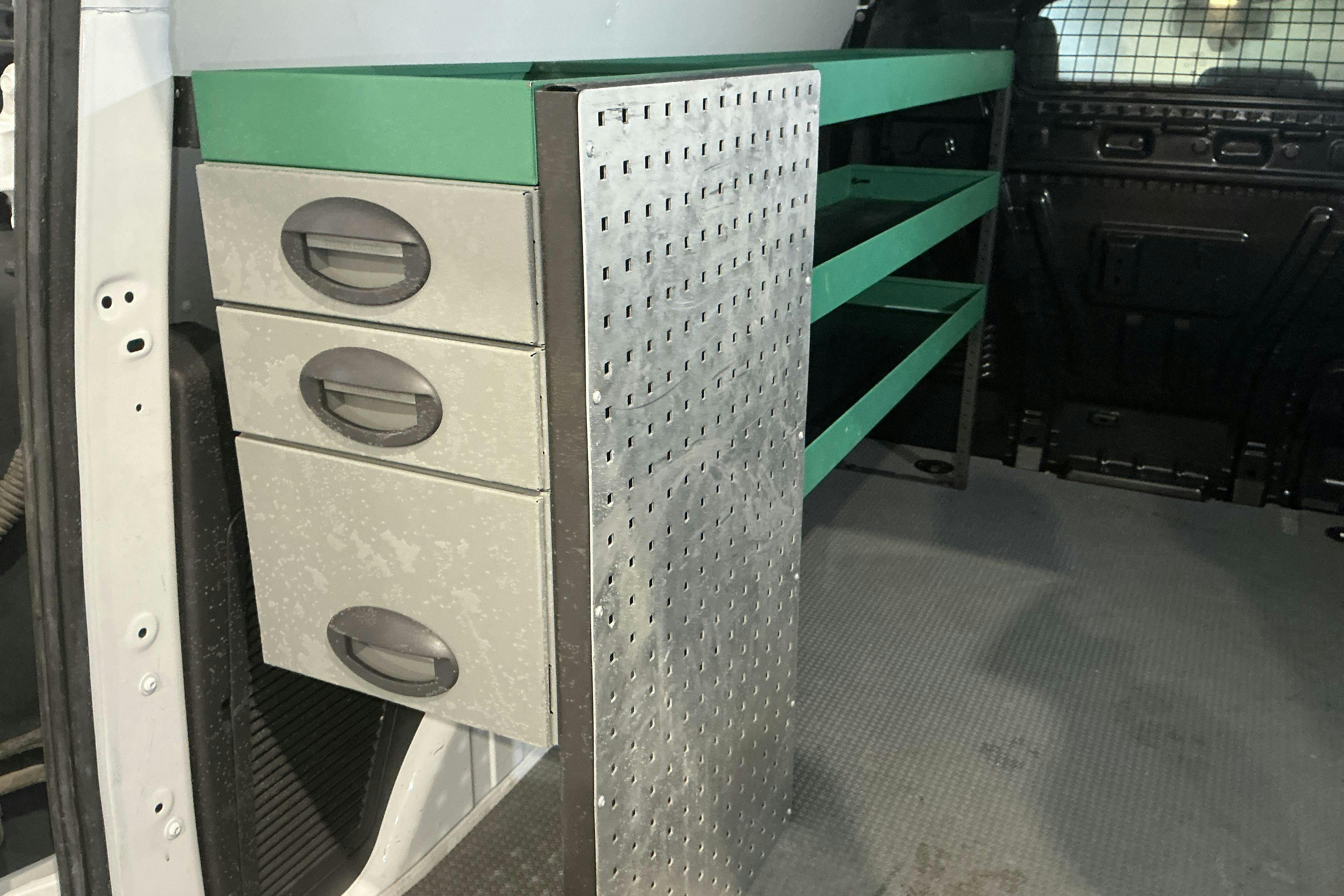 Presentationsfoto 10 av 10: Ford Transit Connect 1.5 TDCi (100hk) - 9 682 mil - Manuell - vit - 2018