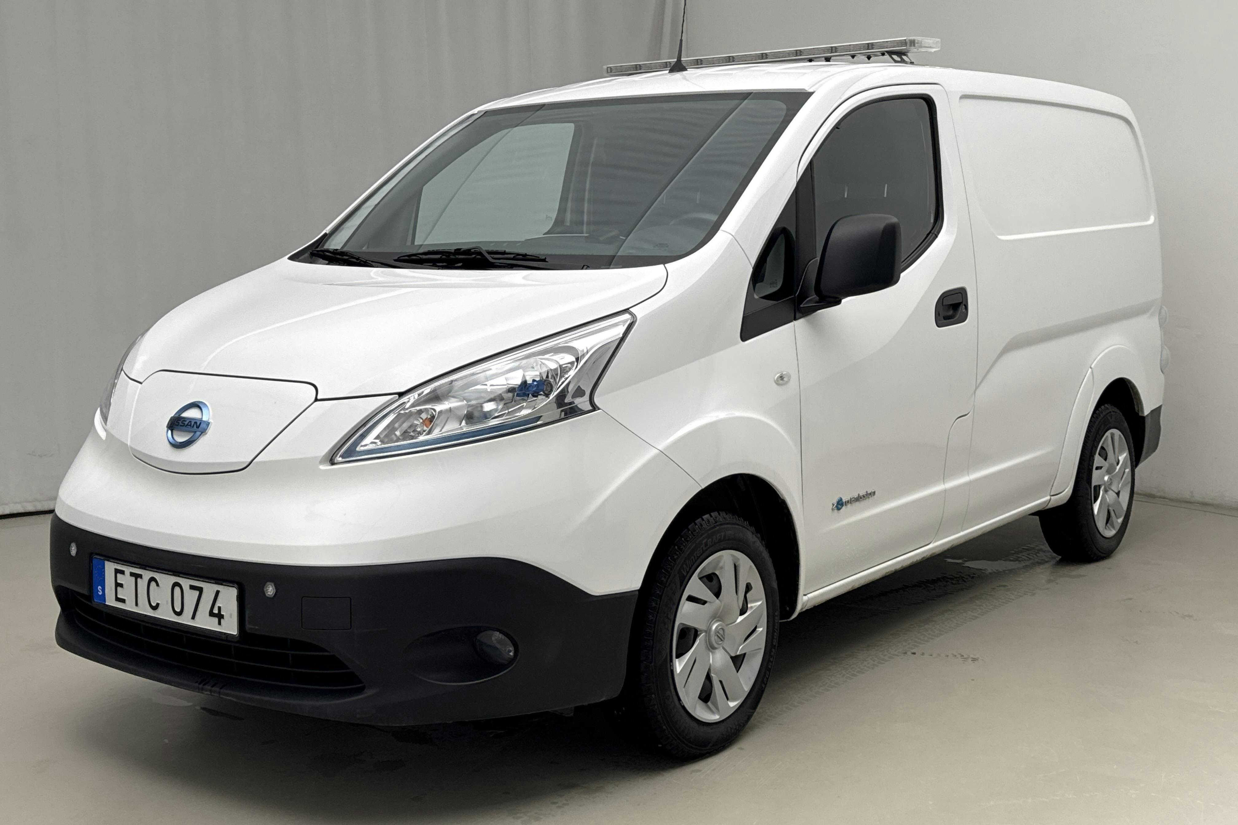 Presentation photo 1 of 15: Nissan e-NV200 40kWh (109hk) - 13 680 km - Automatic - white - 2019