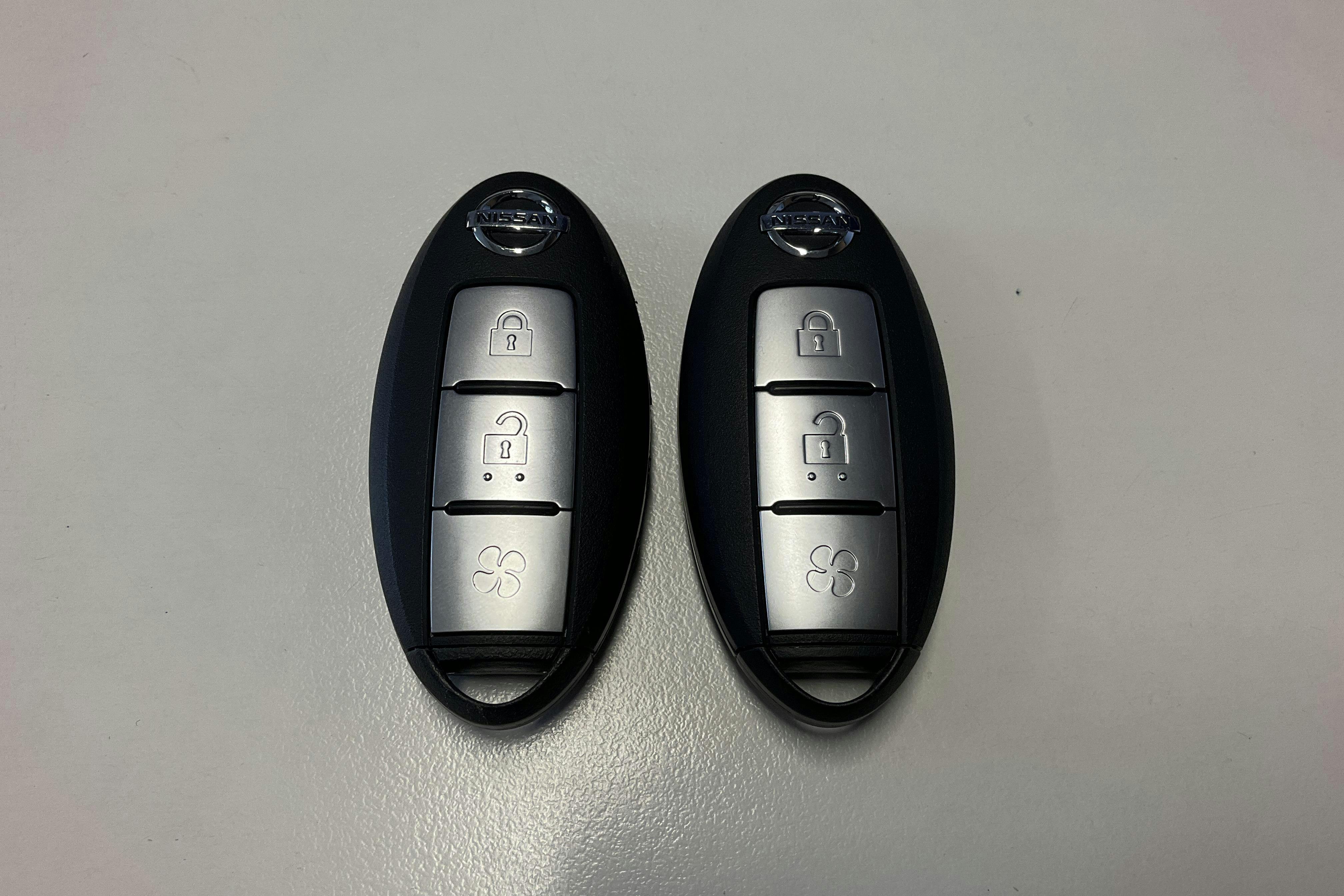 Presentation photo 15 of 15: Nissan e-NV200 40kWh (109hk) - 13 680 km - Automatic - white - 2019