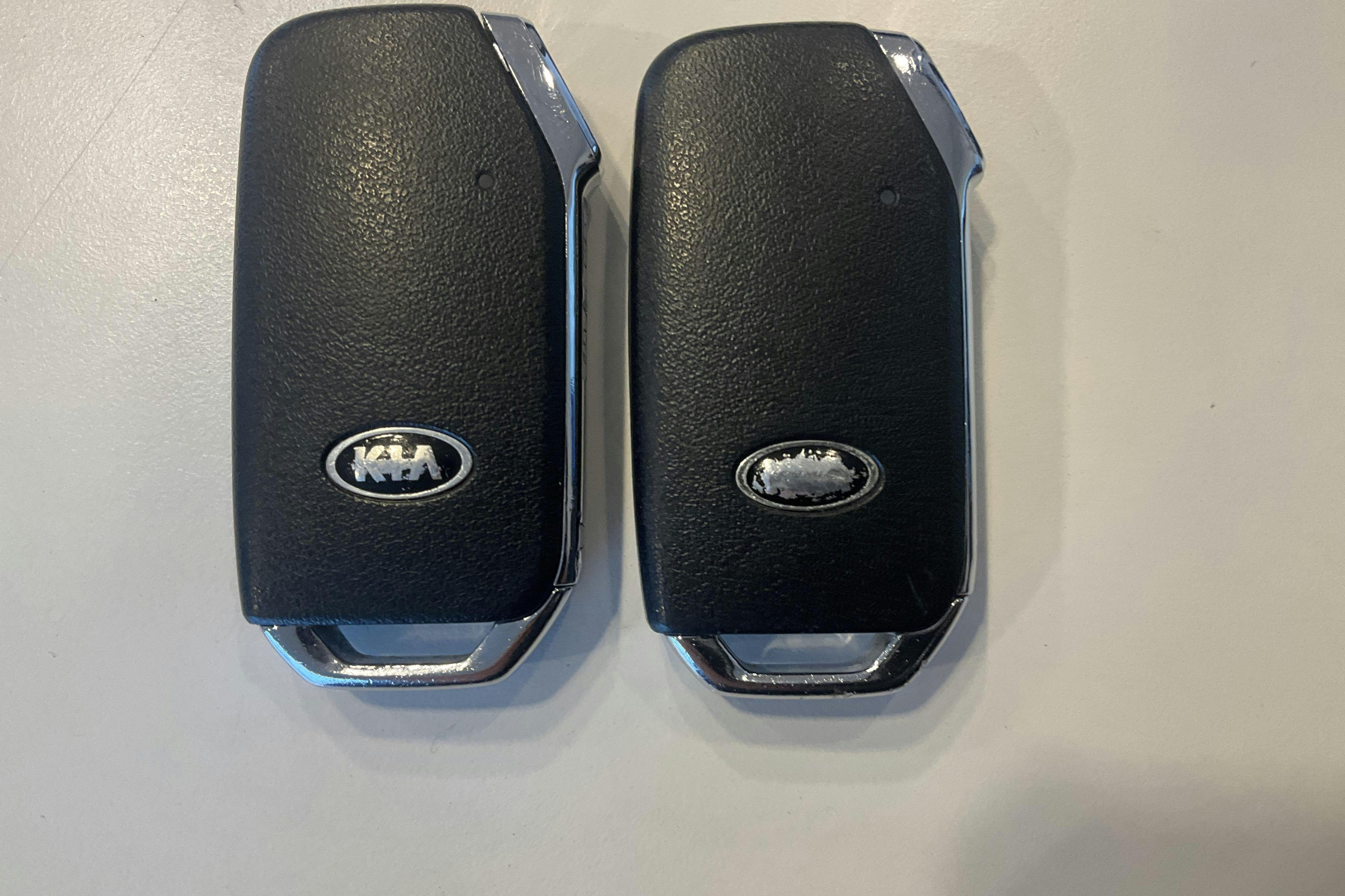 Presentationsfoto 14 av 14: KIA Niro Hybrid 1.6 (141hk) - 9 426 mil - Automat - svart - 2020