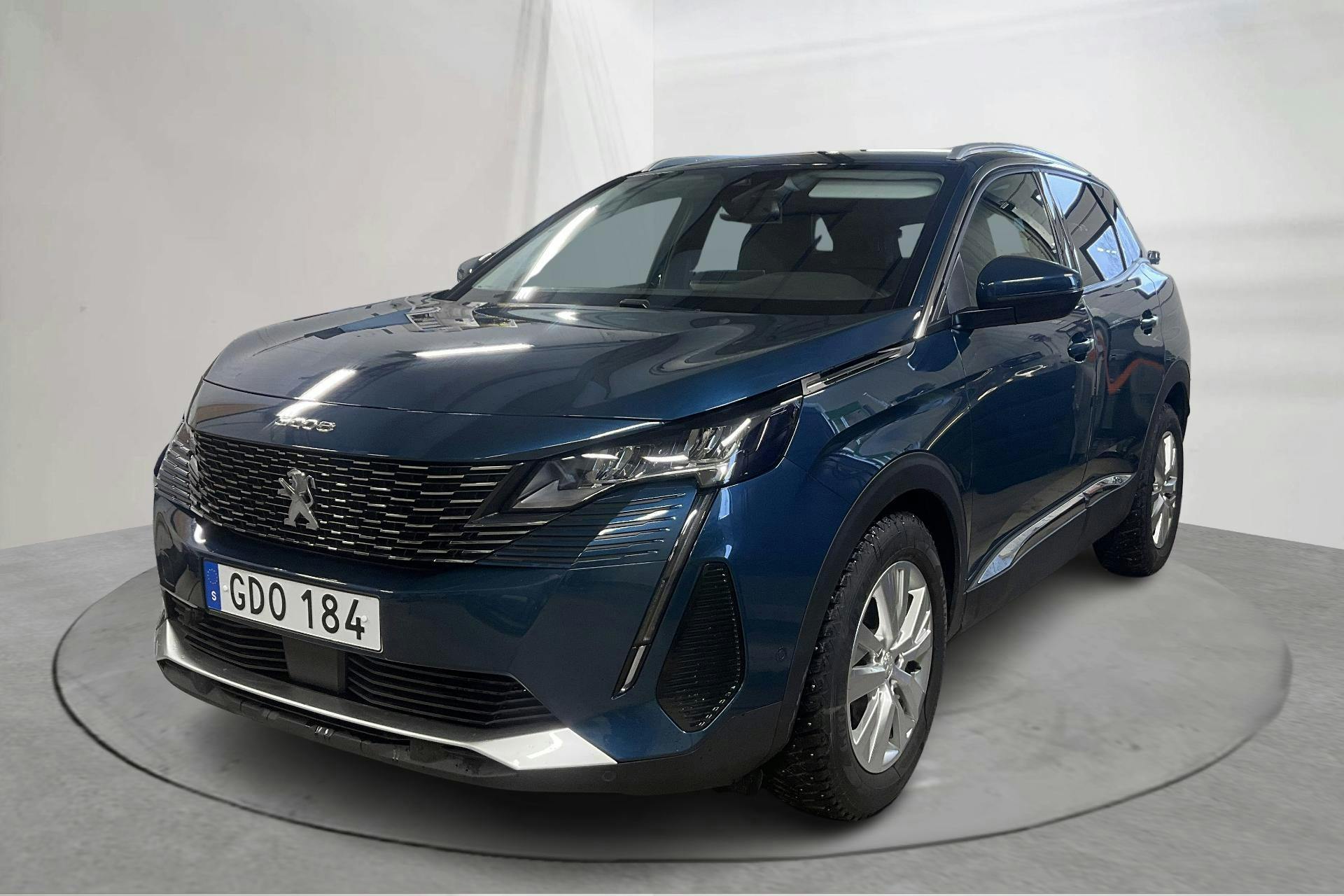 Præsentationsfoto 1 af 16: Peugeot 3008 1.5 BlueHDi (130hk) - 28 690 kilometer - Salgsautomat - Blå farve - 2021