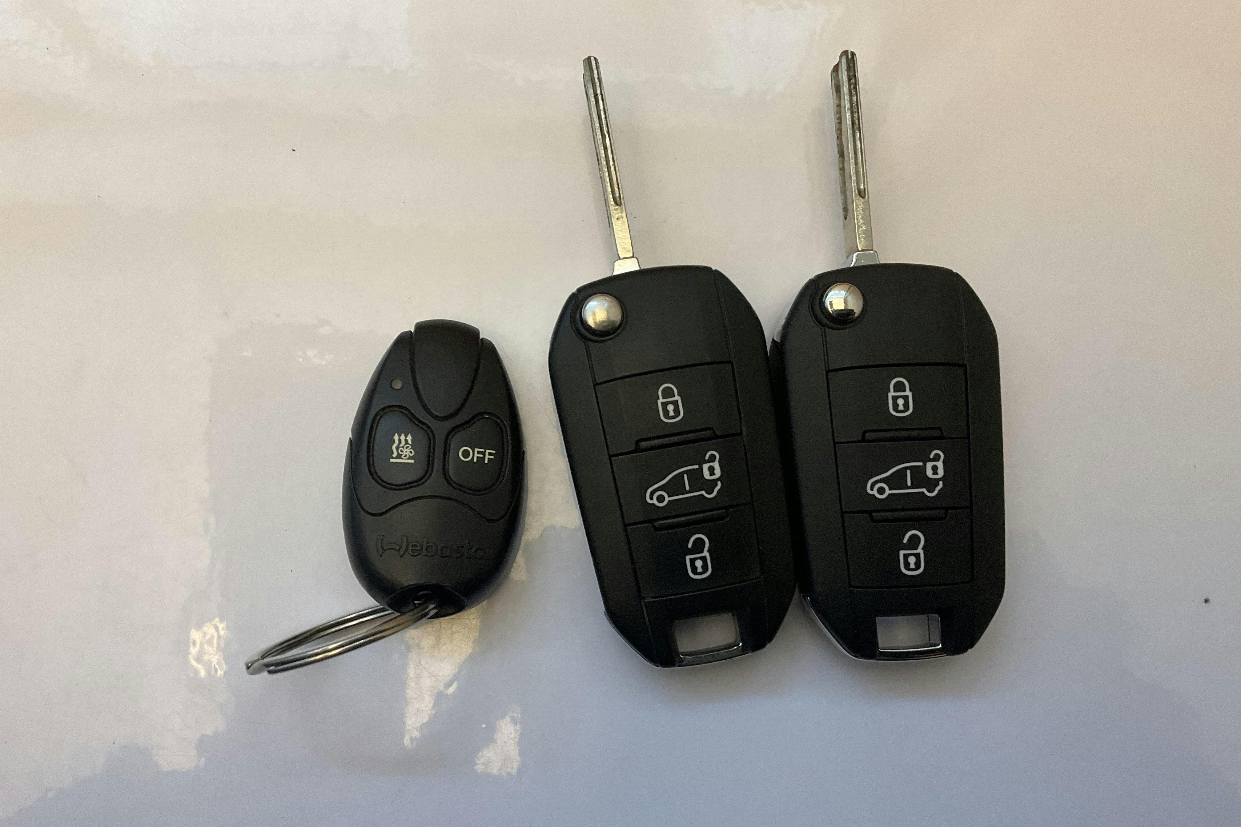 Presentationsfoto 13 av 13: Peugeot Expert BlueHDi Skåp (145hk) - 10 825 mil - Automat - vit - 2021