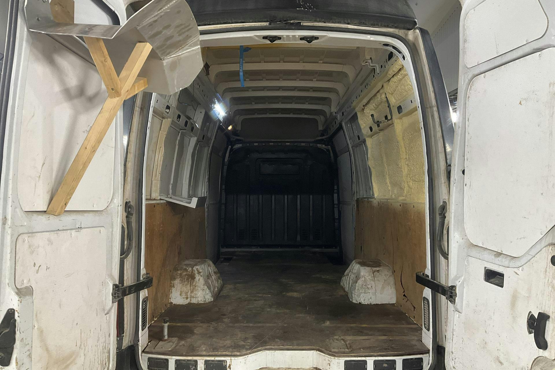 Presentation photo 13 of 13: Renault Master 2.3 dCi FAP 2WD (165hk) - 200 000 km - Manual - white - 2018