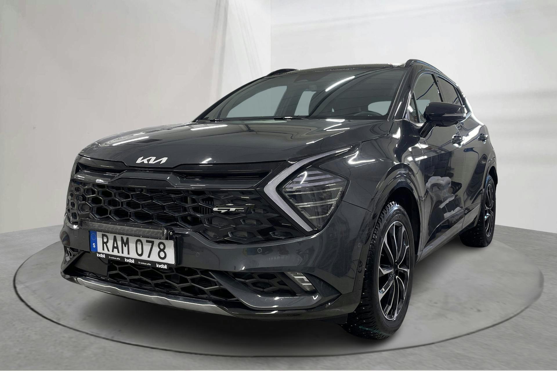 Presentation photo 1 of 22: KIA Sportage PHEV AWD (265hk) - 26 750 km - Automatic - gray - 2023