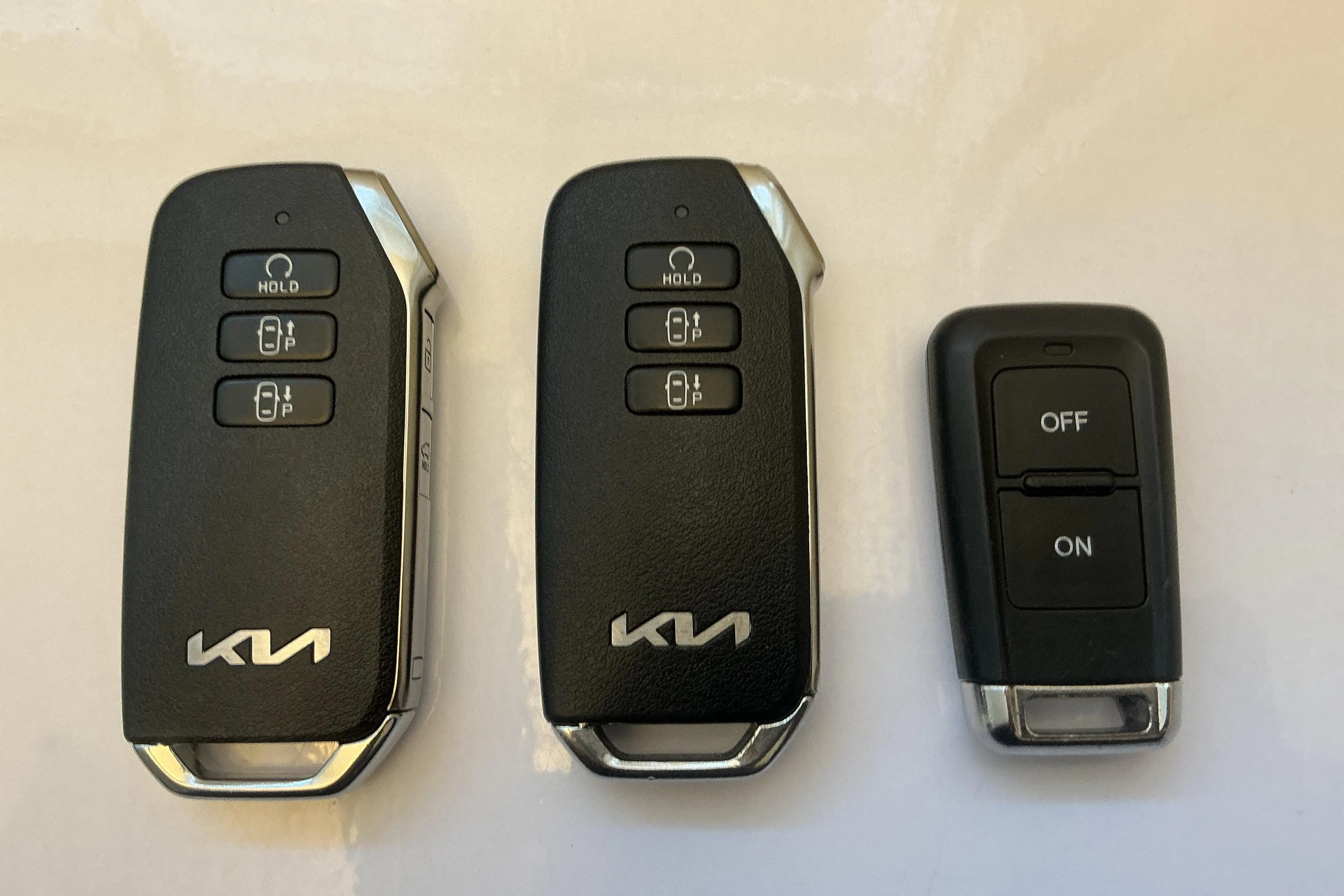 Presentation photo 15 of 15: KIA Sportage PHEV AWD (265hk) - 51 620 km - Automatic - white - 2025