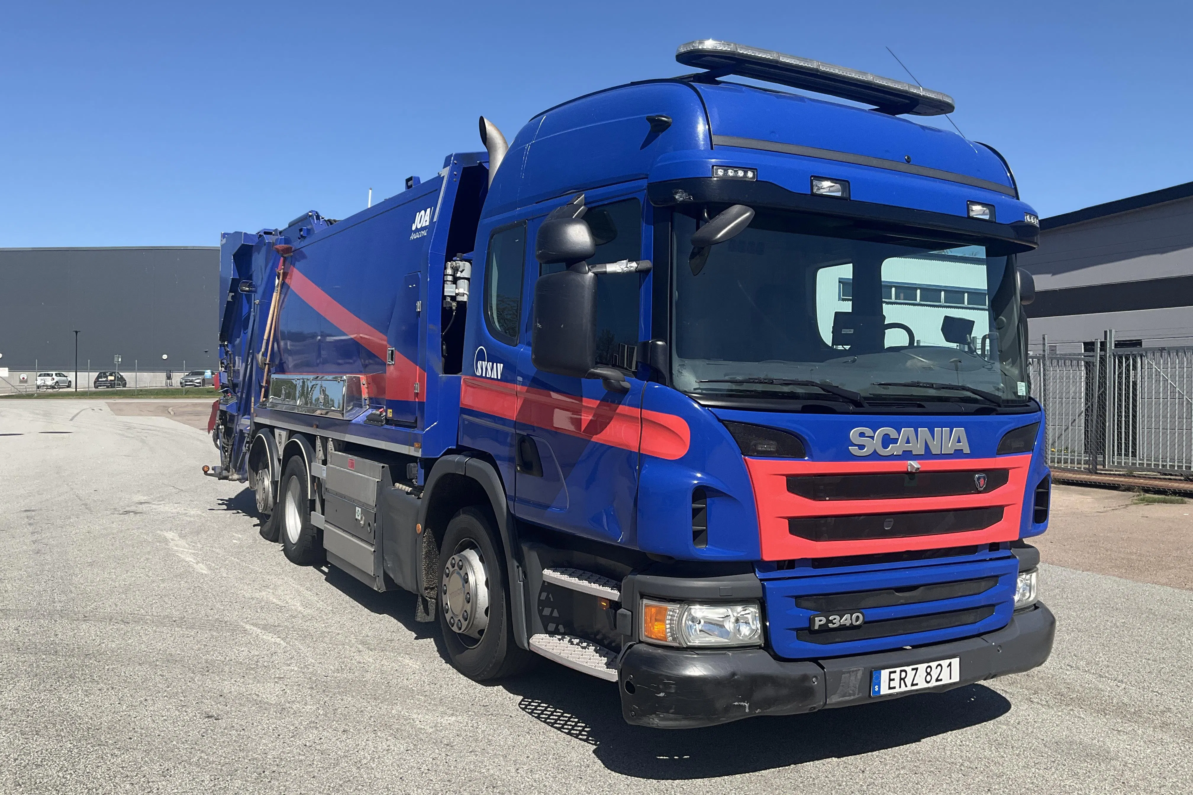 Zdjęcie prezentacyjne 2 z 43: SCANIA P340 LB - 140 655 km - Automatyczna - 2015