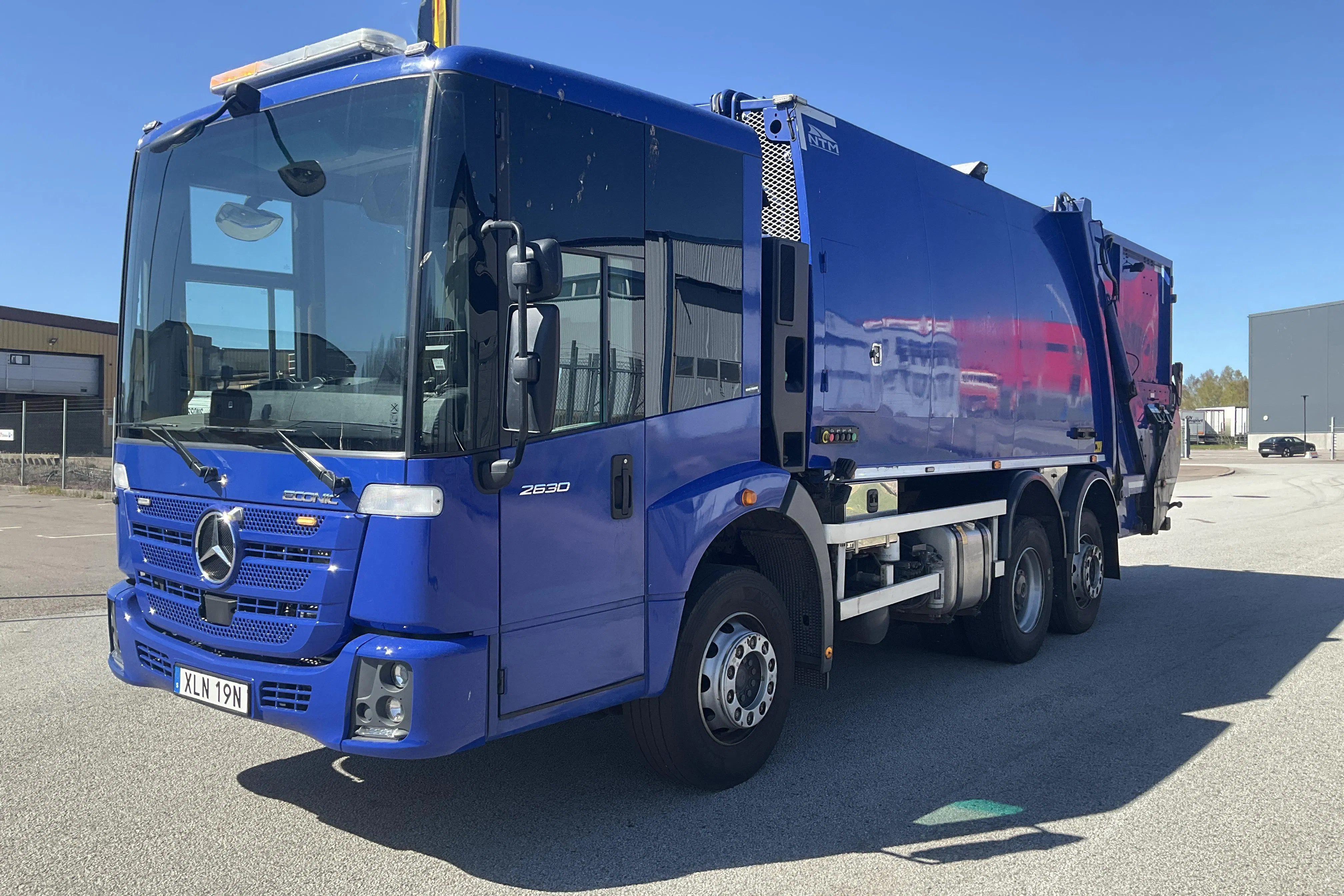 MERCEDES ECONIC 2630