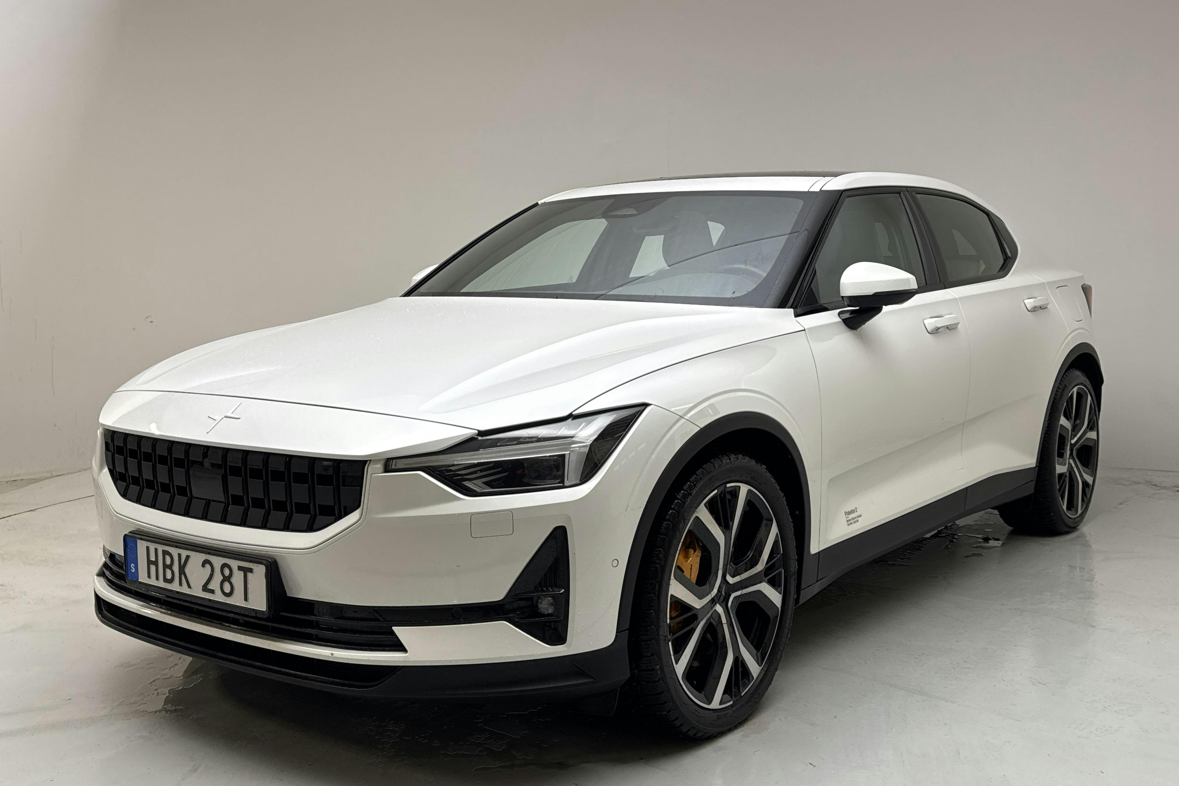 Presentationsfoto 1 av 18: Polestar 2 Long range Dual motor (408hk) - 17 035 mil - Automat - vit - 2021