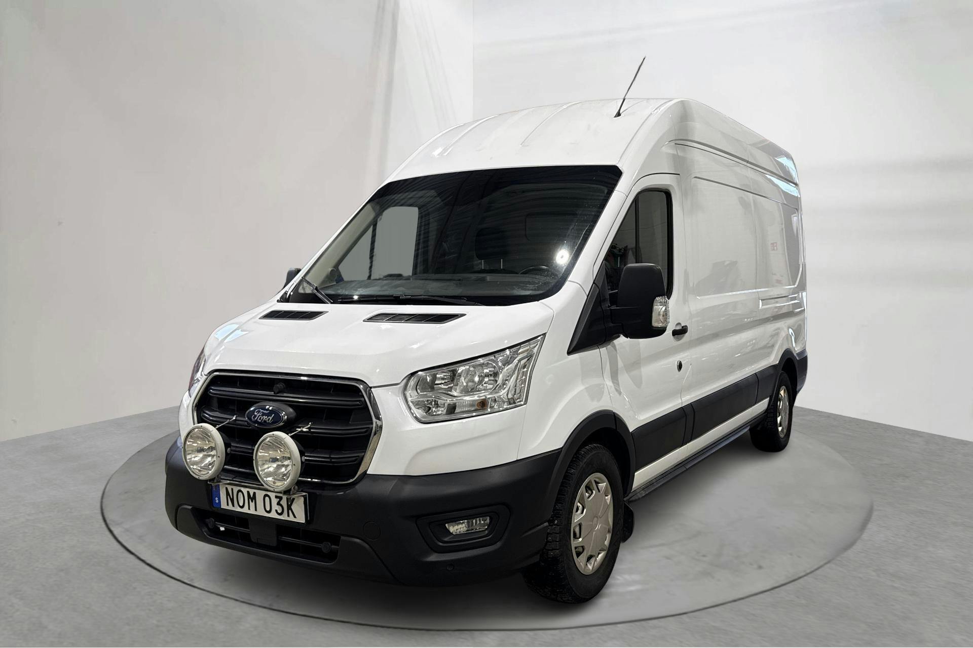 Presentation photo 1 of 14: Ford Transit 350 2.0 TDCi AWD Skåp (130hk) - 62 970 km - Manual - white - 2020