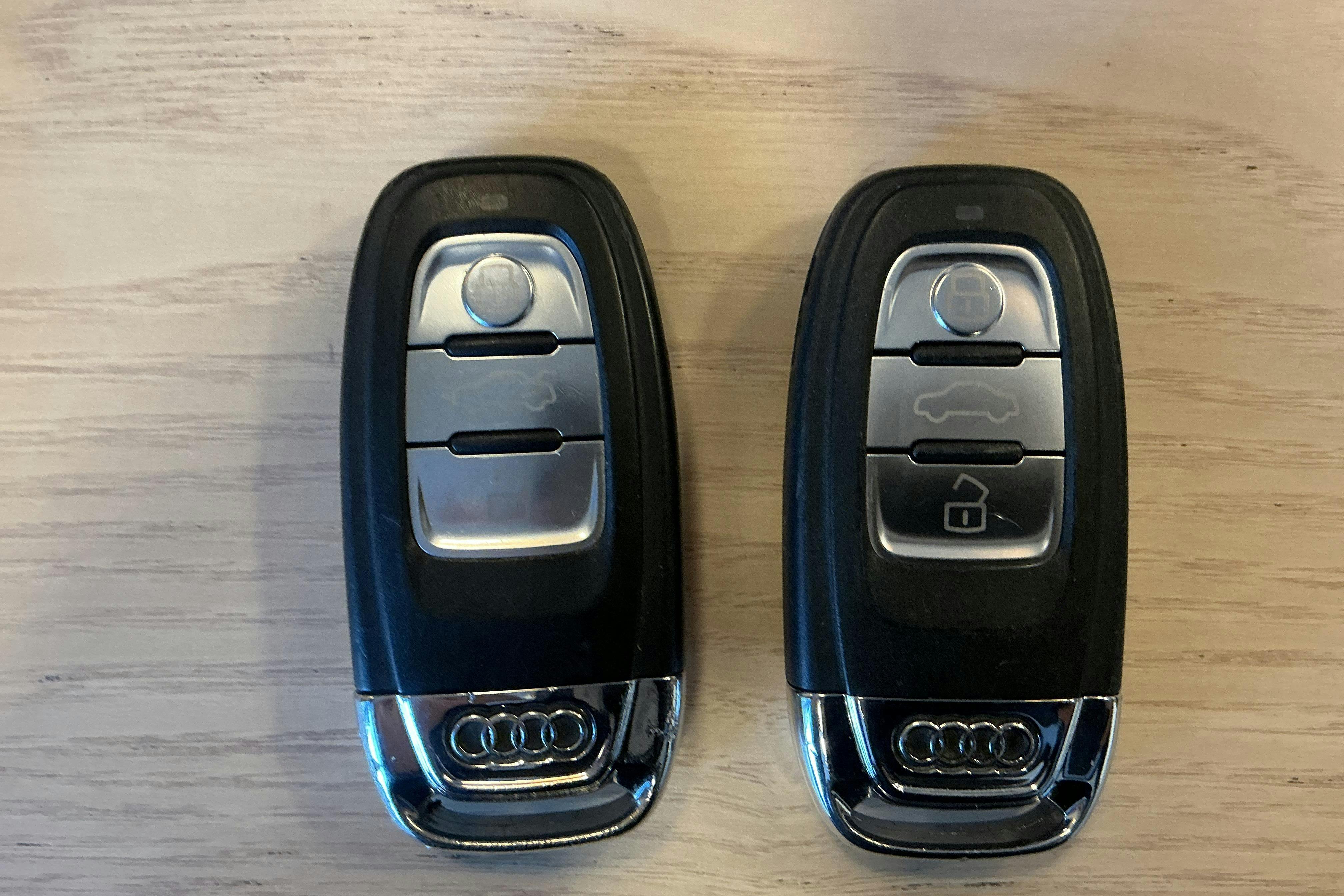 Presentationsfoto 12 av 12: Audi A5 2.0 TDI Coupé quattro (177hk) - 17 195 mil - Automat - grå - 2013