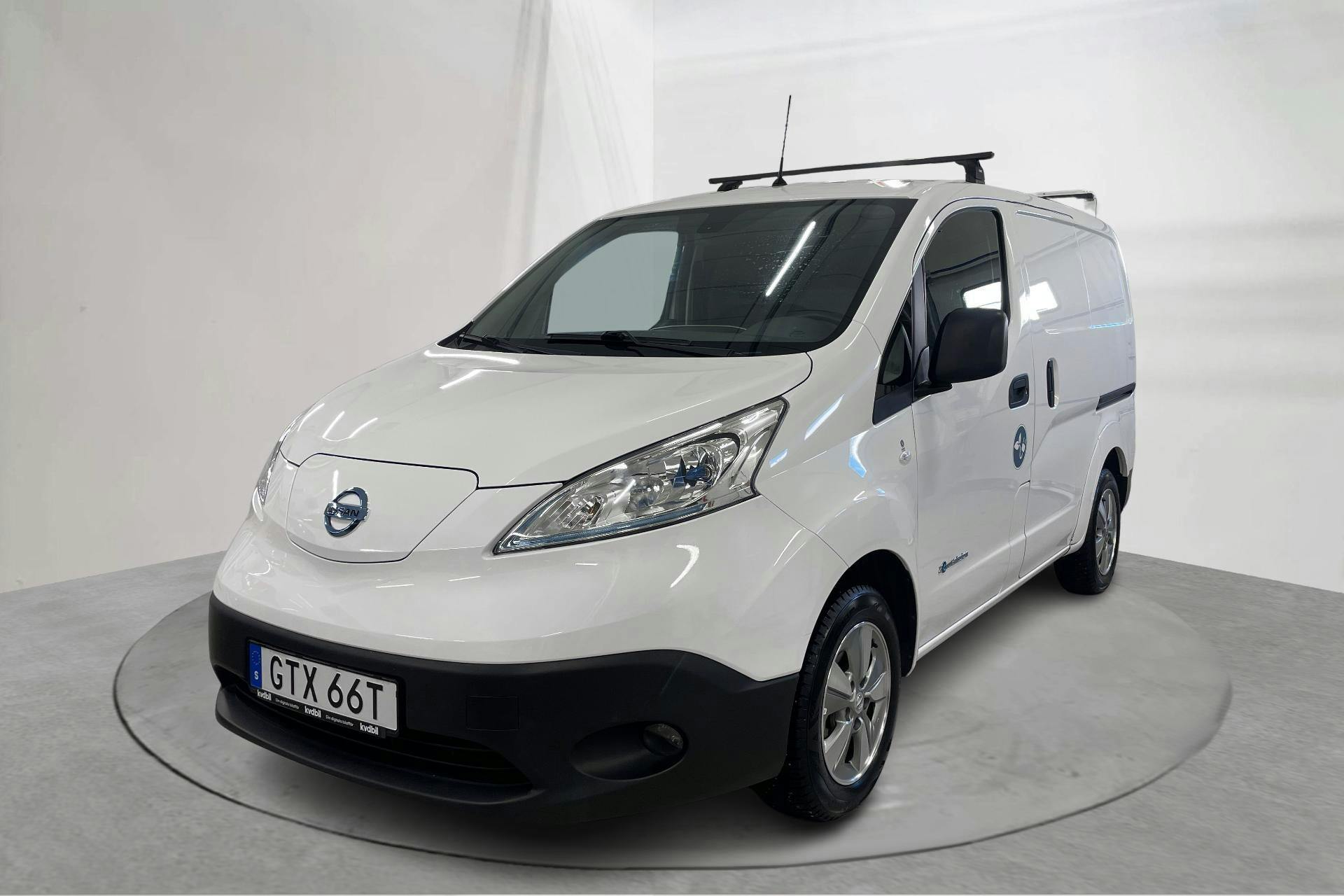 Presentationsfoto 1 av 17: Nissan e-NV200 40kWh (109hk) - 2 341 mil - Automat - vit - 2020