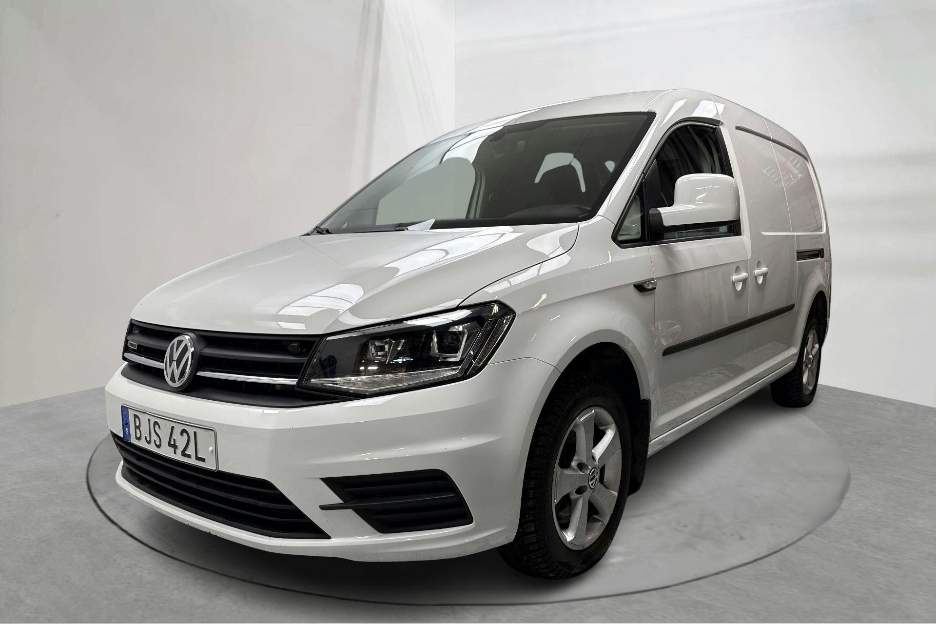 Presentation photo 1 of 14: VW Caddy 2.0 TDI Maxi Skåp 4MOTION (150hk) - 36 080 km - Automatic - white - 2019