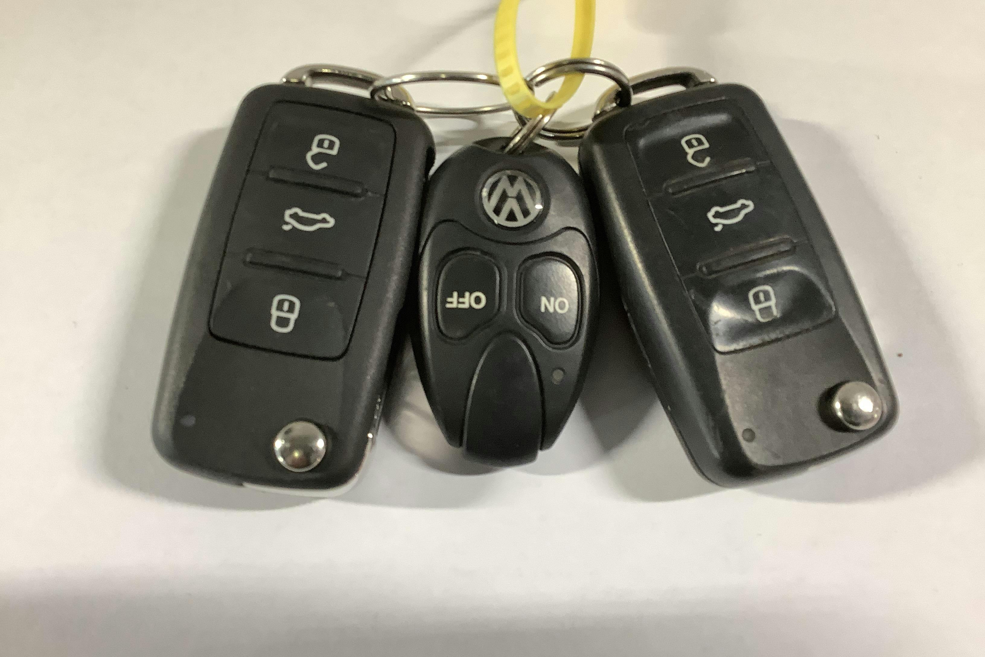 Presentation photo 14 of 14: VW Caddy 2.0 TDI Maxi Skåp 4MOTION (150hk) - 36 080 km - Automatic - white - 2019