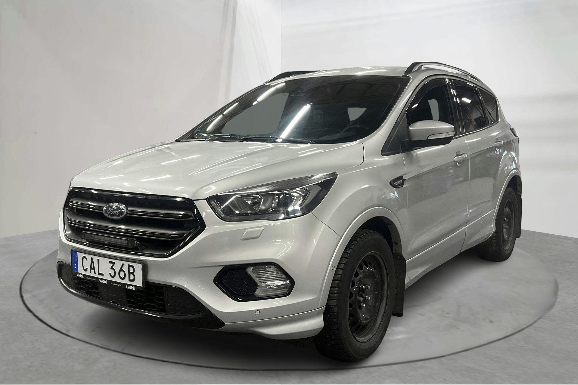 Presentation photo 1 of 15: Ford Kuga 1.5 EcoBoost 2WD (150hk) - 170 340 km - Manual - gray - 2019