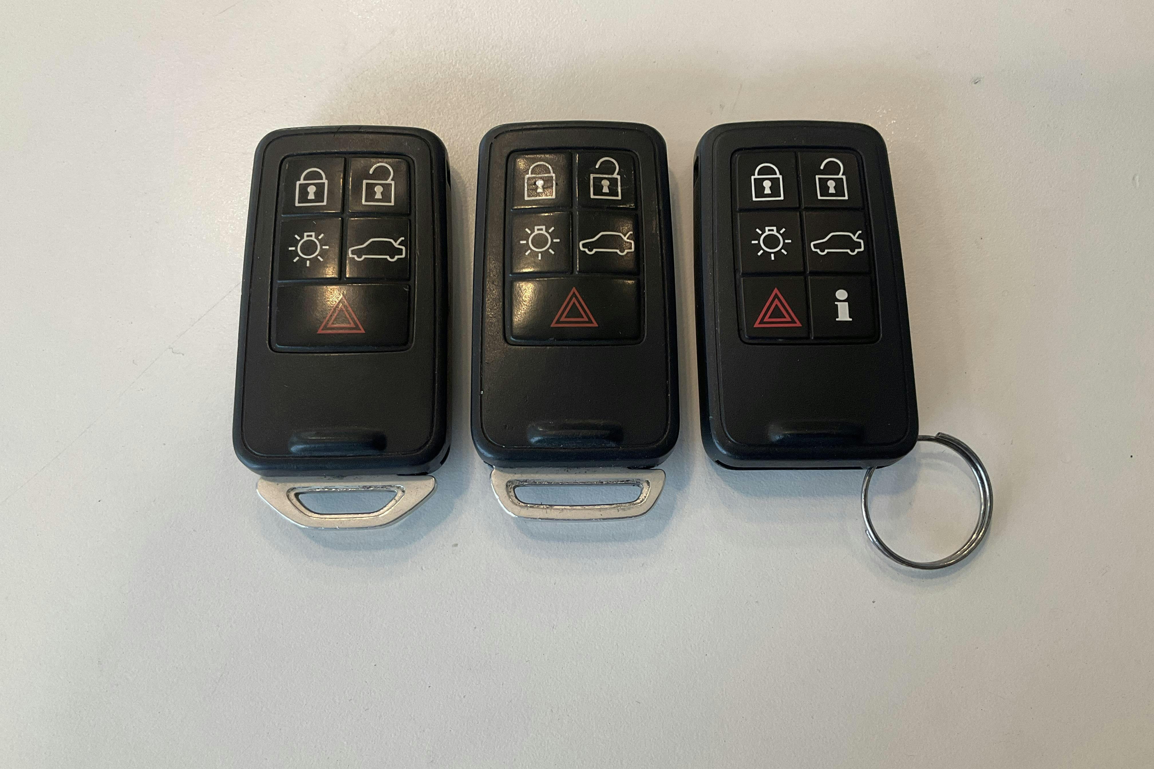 Presentation photo 13 of 13: Volvo XC70 II D4 AWD (181hk) - 232 980 km - Automatic - black - 2014