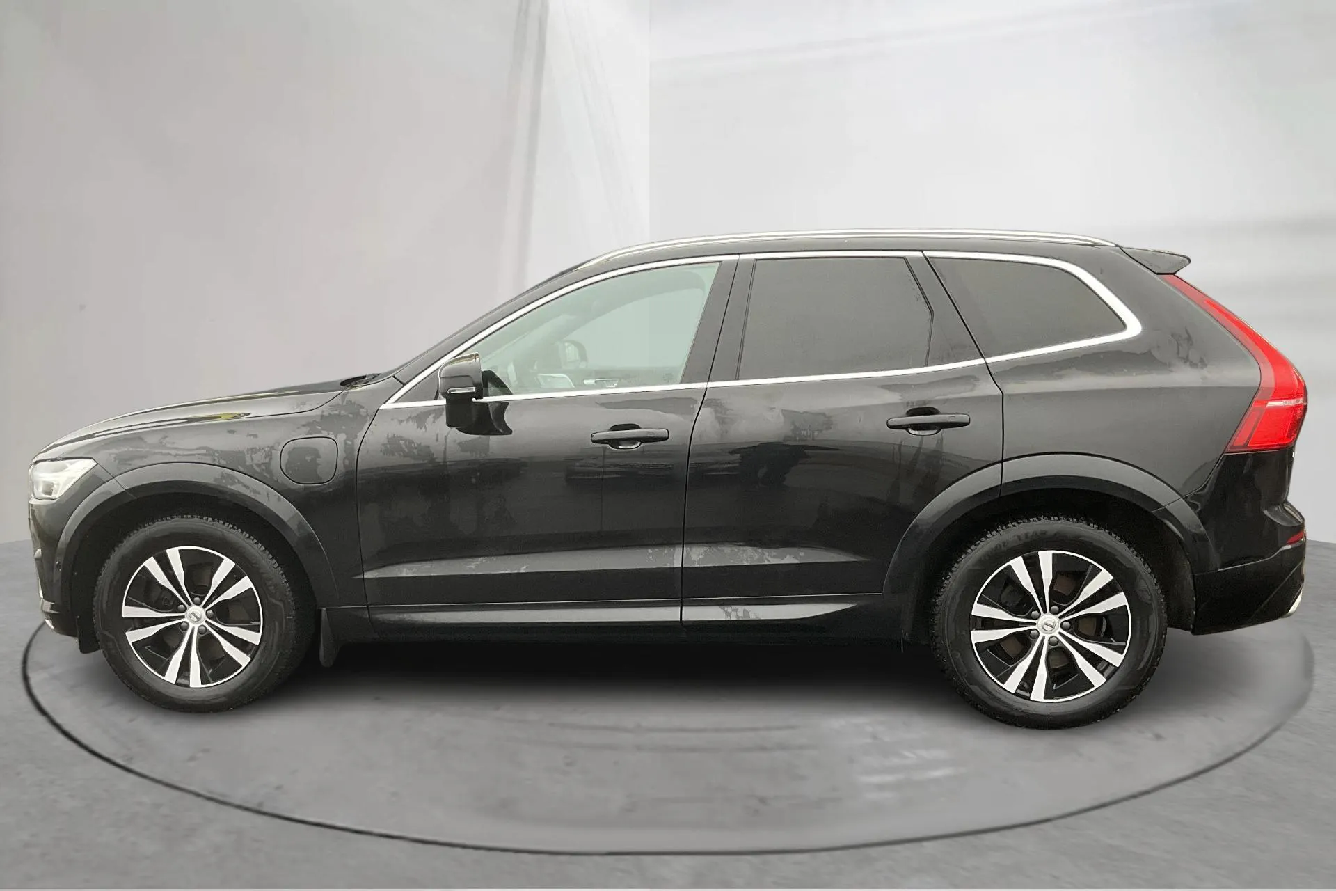 Presentation photo 2 of 23: Volvo XC60 T8 AWD Recharge (390hk) - 285 960 km - Automatic - black - 2019