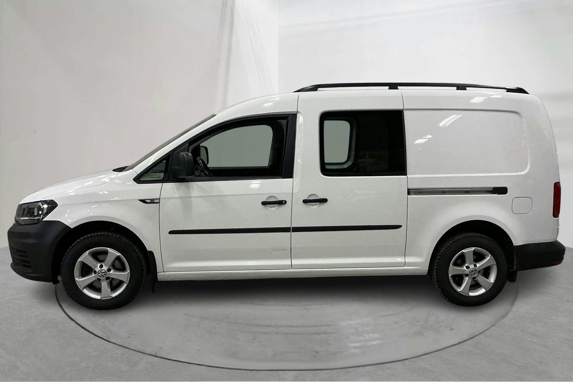 Presentationsfoto 2 av 15: VW Caddy 1.4 TGI Maxi Skåp (110hk) - 6 531 mil - Manuell - vit - 2020