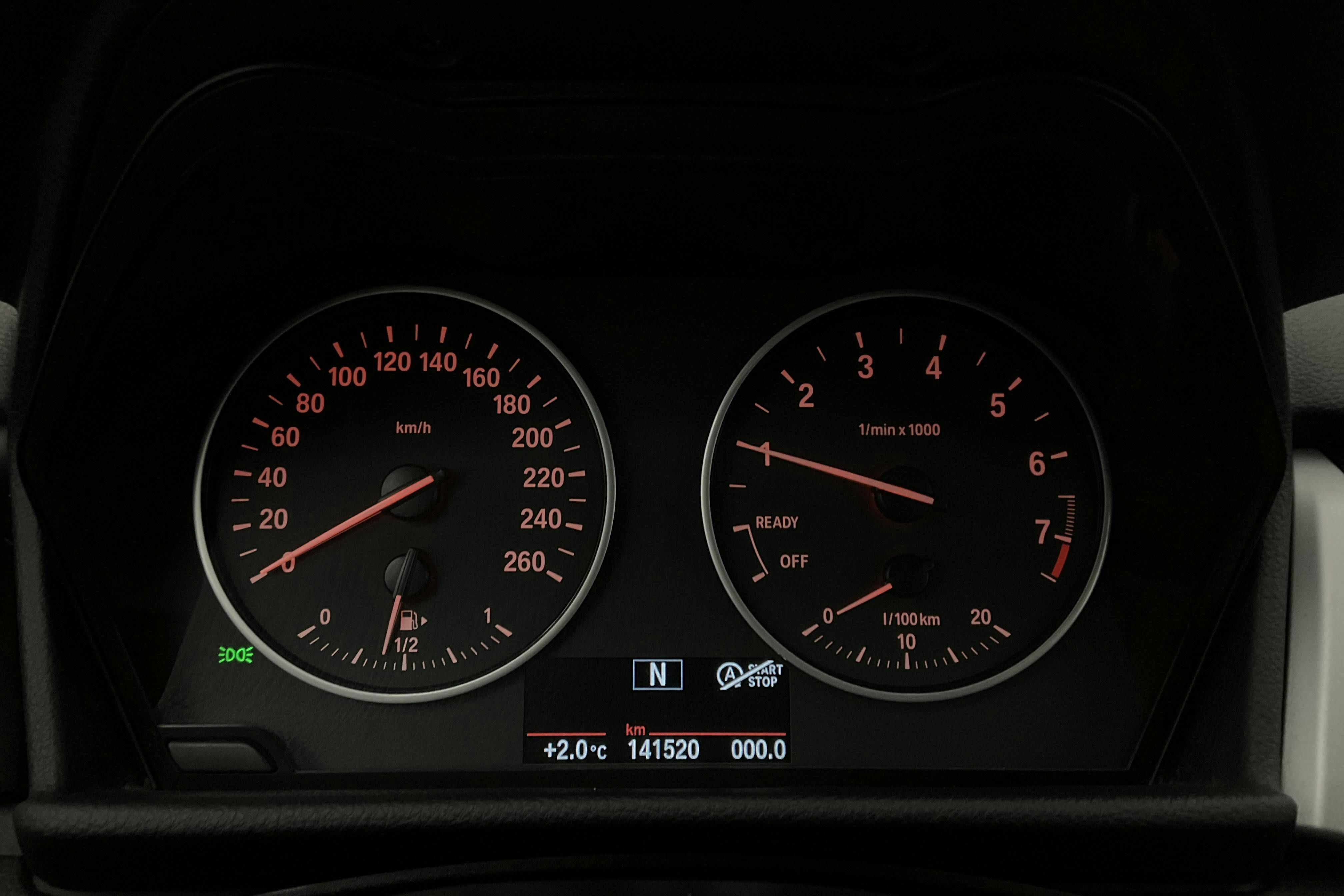 Presentation photo 2 of 15: BMW 218i Gran Tourer, F46 (136hk) - 141 520 km - Manual - white - 2016