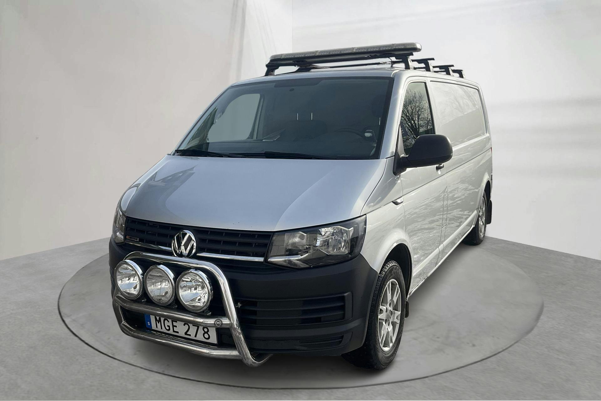 Presentation photo 1 of 15: VW Transporter 2.0 TDI BMT Skåp 4MOTION (140hk) - 85 450 km - Manual - silver - 2016