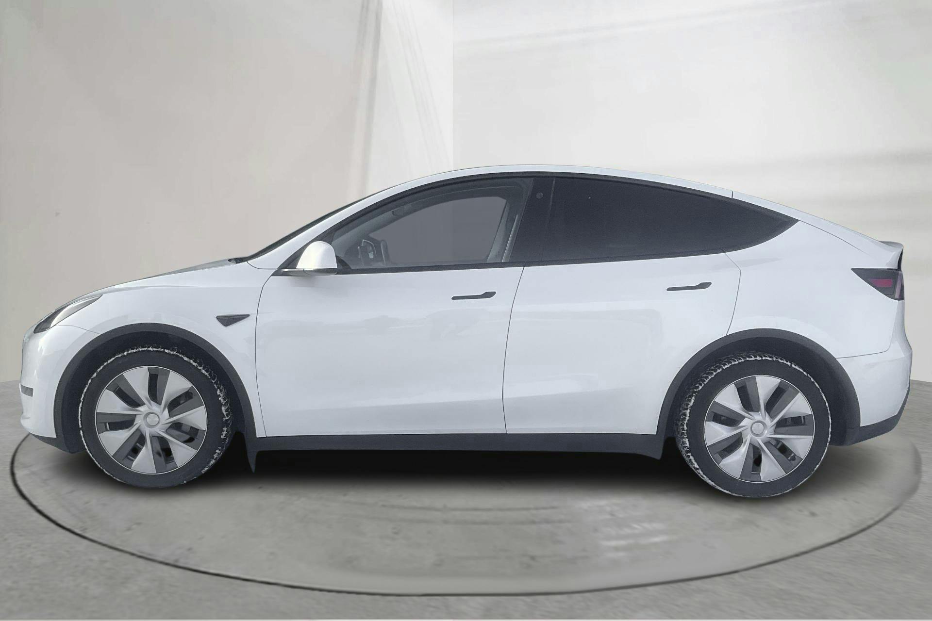 Presentation photo 2 of 19: Tesla Model Y Long Range Dual Motor AWD - 137 290 km - Automatic - white - 2023