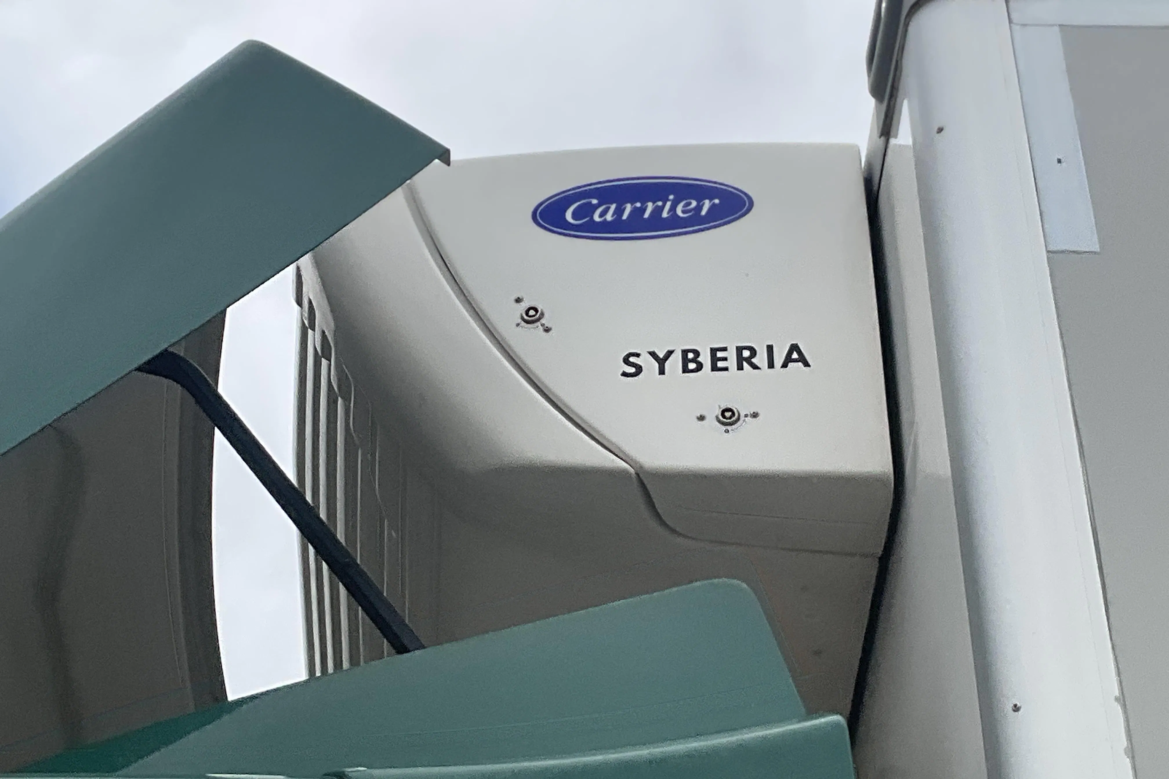 Presentationsfoto 40 av 40: SCANIA R580B 6X2*4 NB - 808 701 km - Automat - vit - 2019