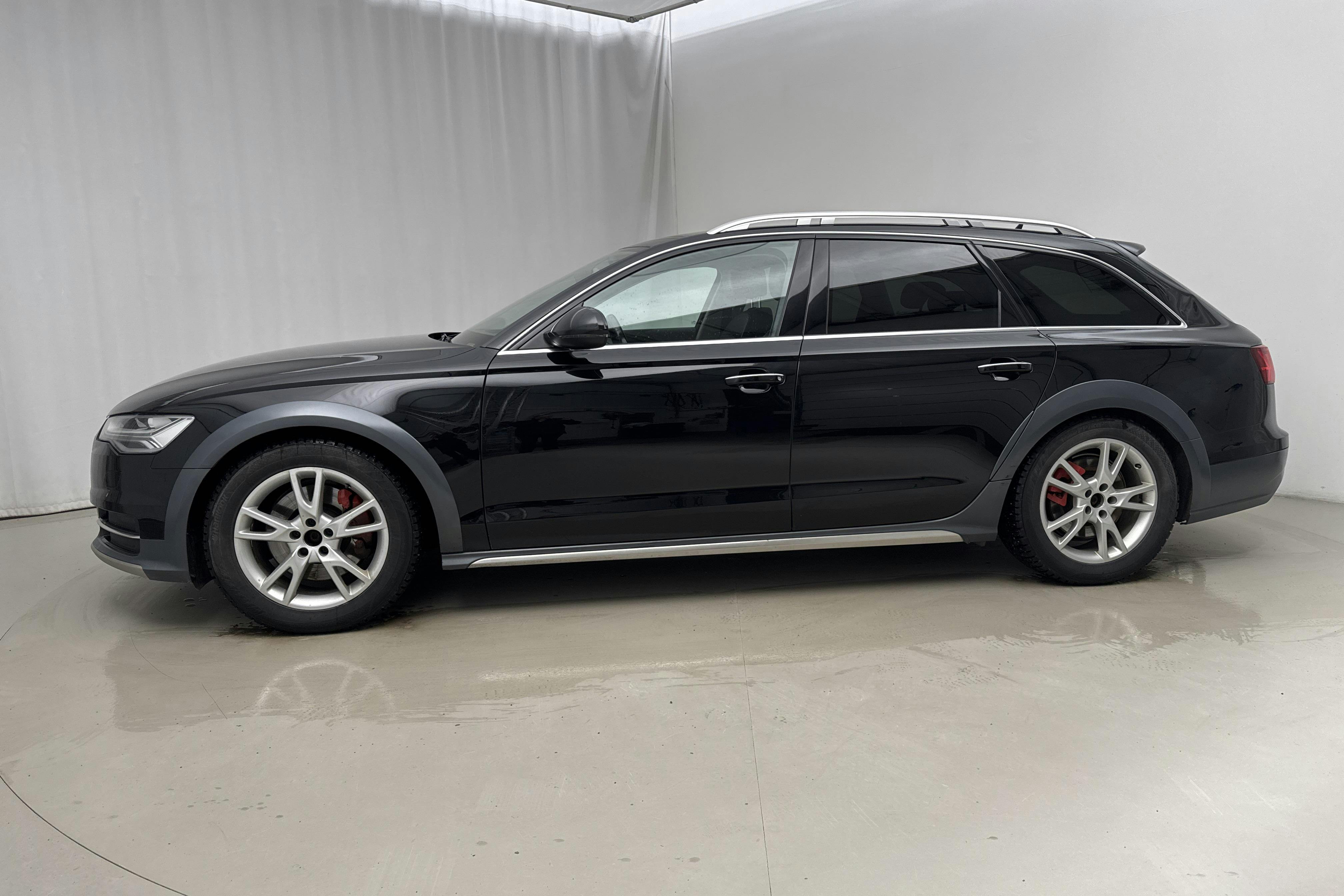 Presentation photo 2 of 18: Audi A6 Allroad 3.0 TDI quattro (218hk) - 190 510 km - Automatic - black - 2017