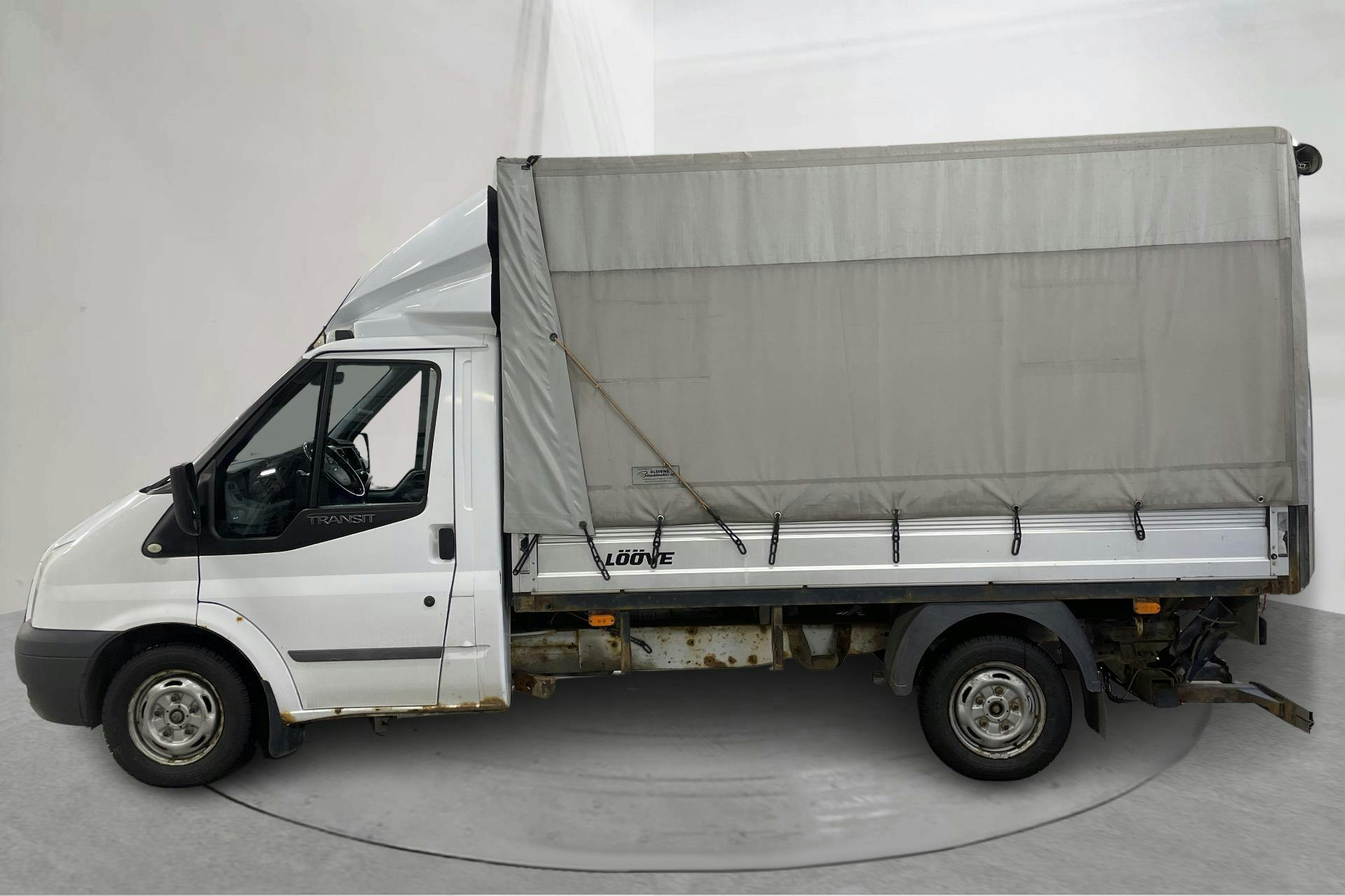 Presentation photo 2 of 14: Ford Transit 300 2.2 TDCi Pickup (115hk) - 126 550 km - Manual - white - 2011