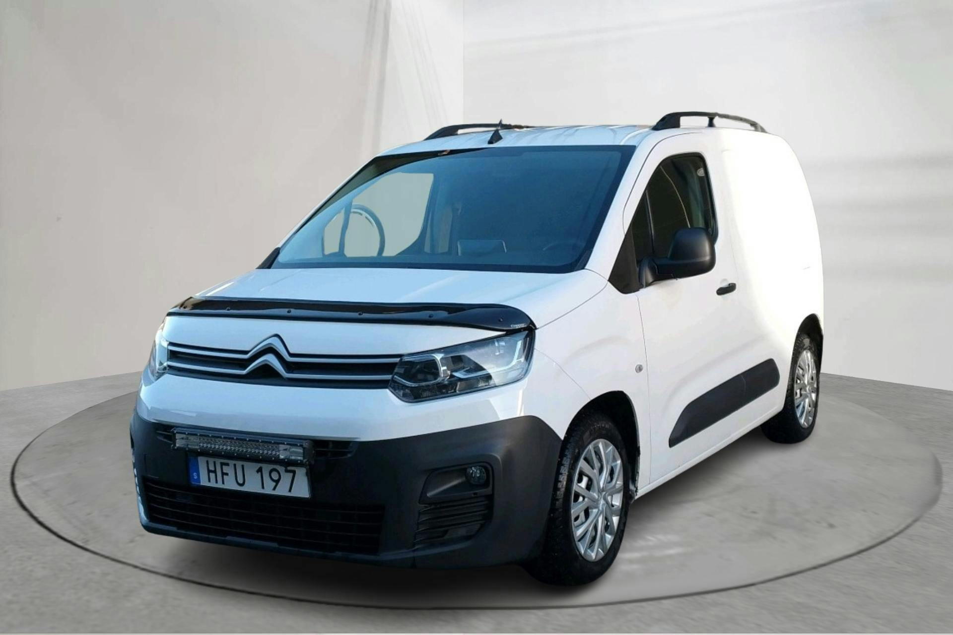 Presentation photo 1 of 15: Citroën Berlingo 1.5 BlueHDi Skåp (100hk) - 120 160 km - Manual - white - 2018