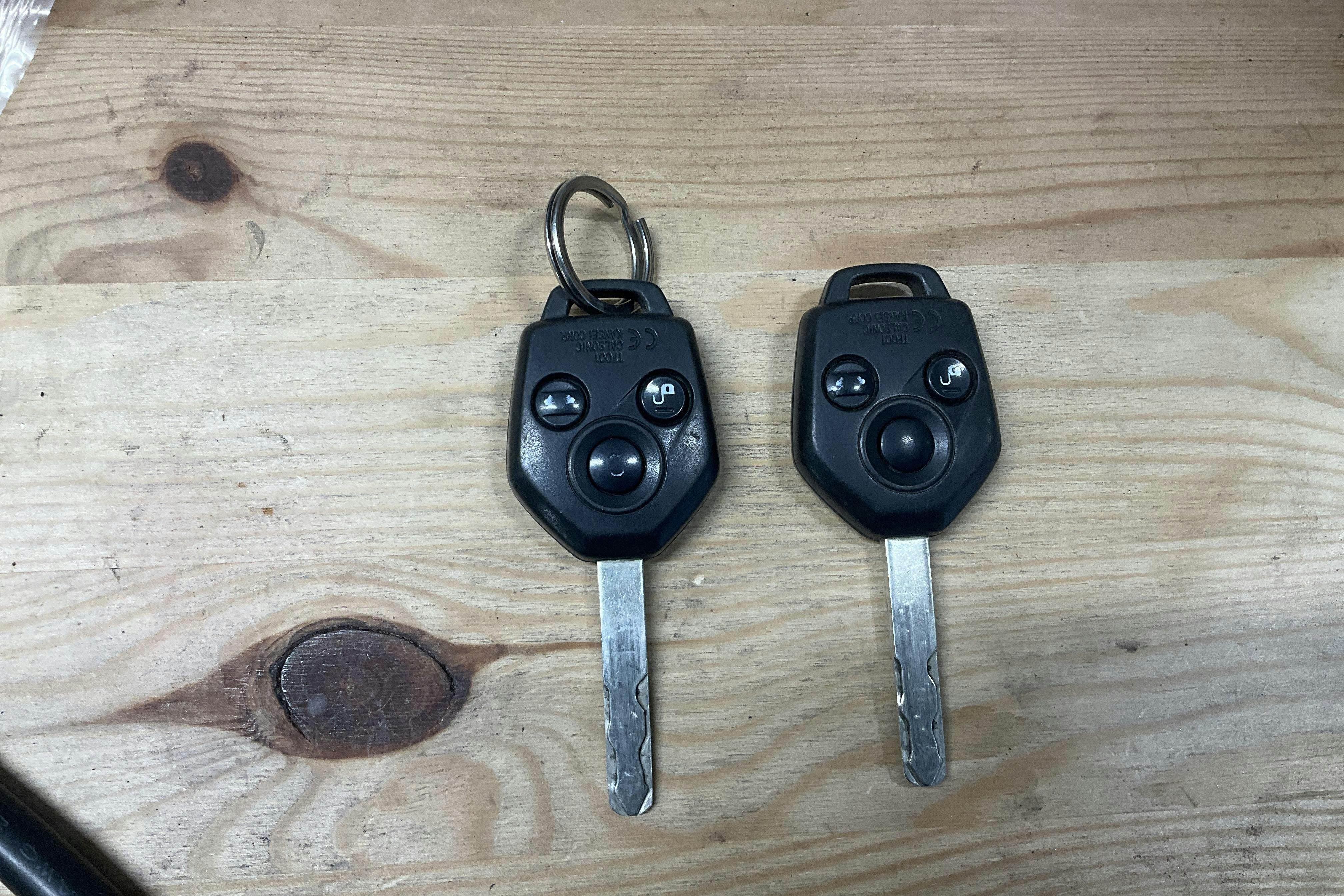 Presentation photo 16 of 16: Subaru Forester 2.0D (147hk) - 235 780 km - Manual - red - 2012