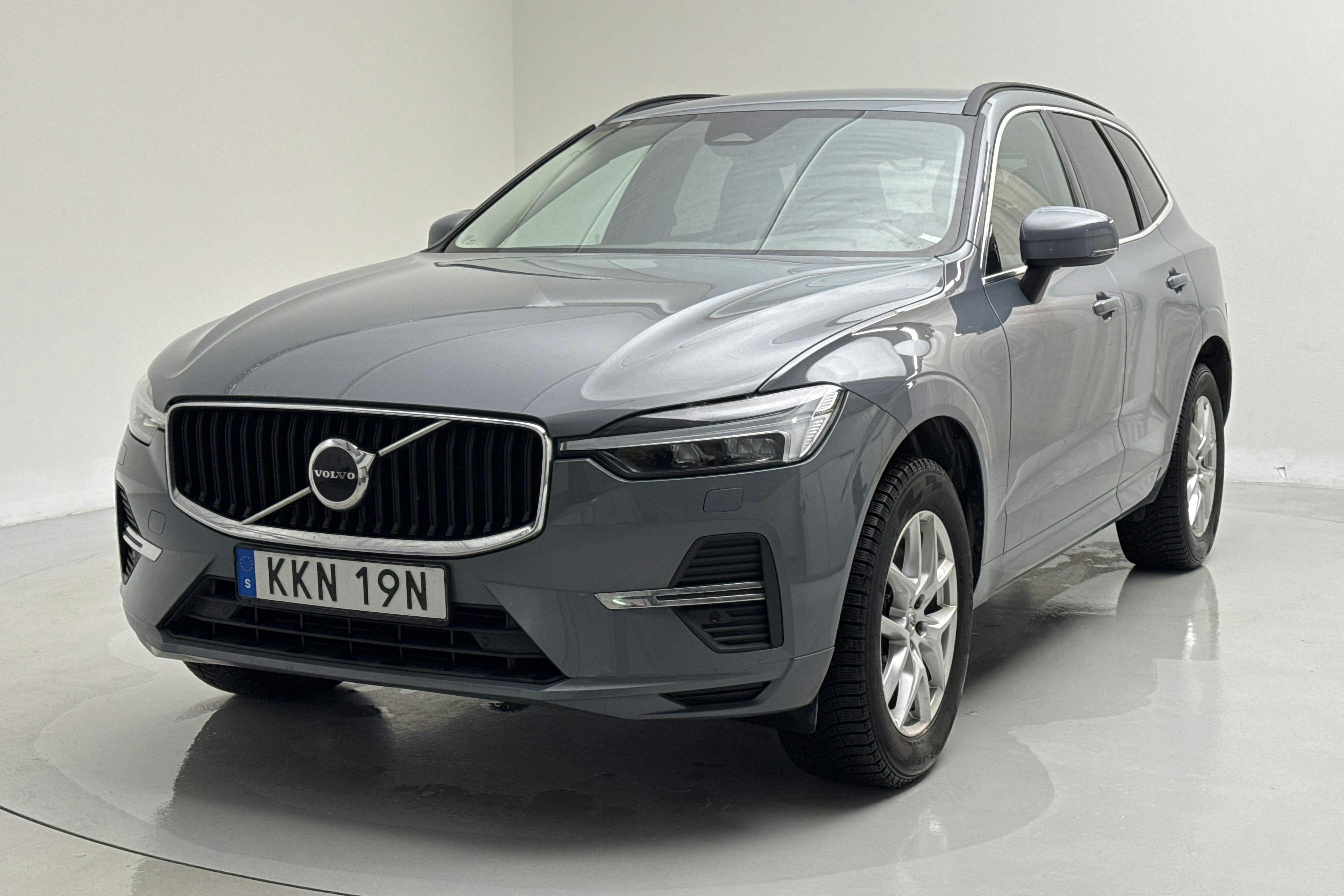 Presentation photo 1 of 16: Volvo XC60 B4 2WD Mildhybrid, Diesel (197hk) - 82 800 km - Automatic - gray - 2022