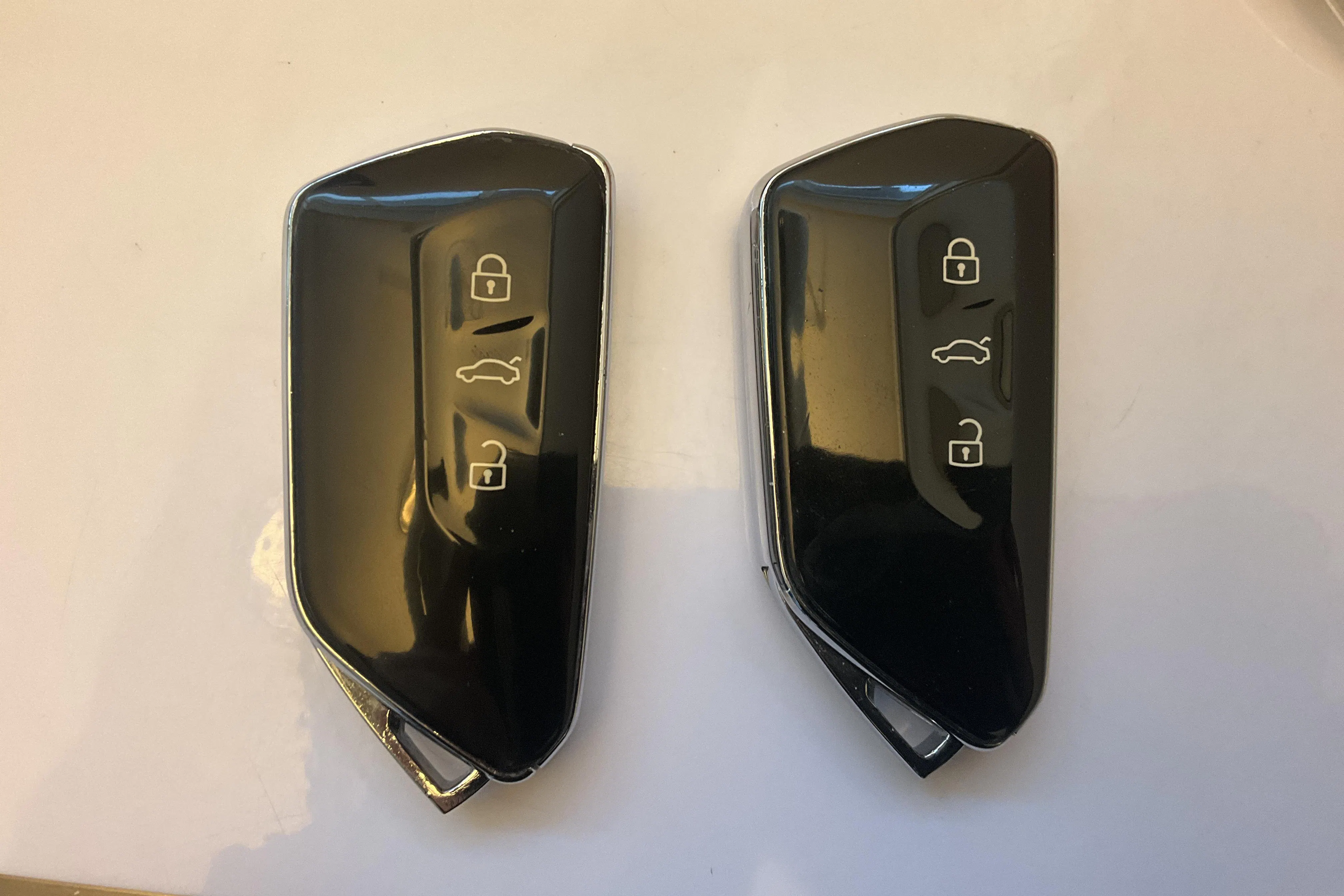 Presentationsfoto 16 av 16: VW ID.4 77kWh (204hk) - 7 411 mil - Automat - vit - 2023