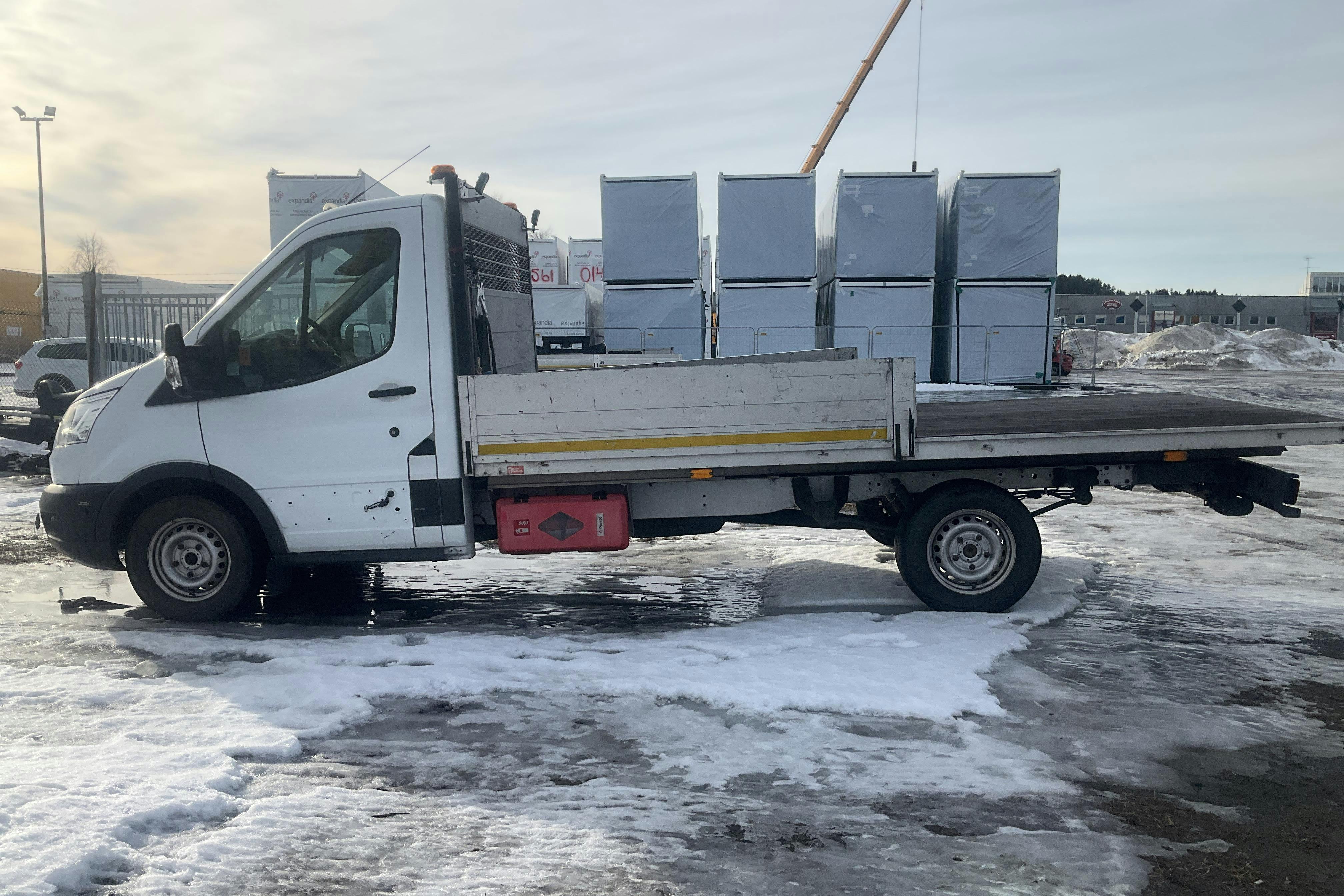 Presentation photo 2 of 11: Ford Transit Chassi 350 2.0 TDCi AWD (170hk) - 115 000 km - Manual - 2017