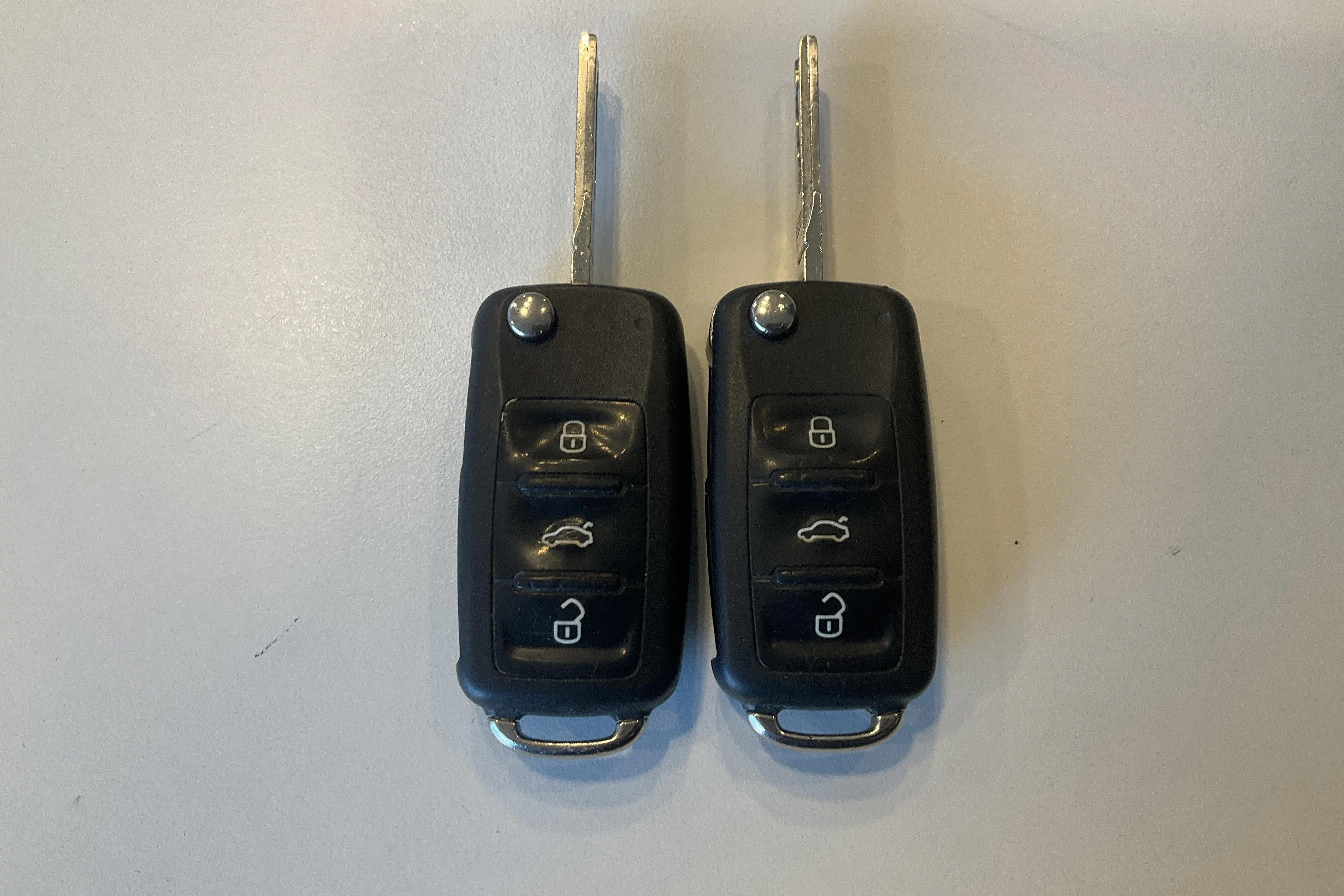 Presentation photo 13 of 13: Skoda Superb 1.8 TSI Kombi (160hk) - 182 770 km - Automatic - Light Brown - 2010