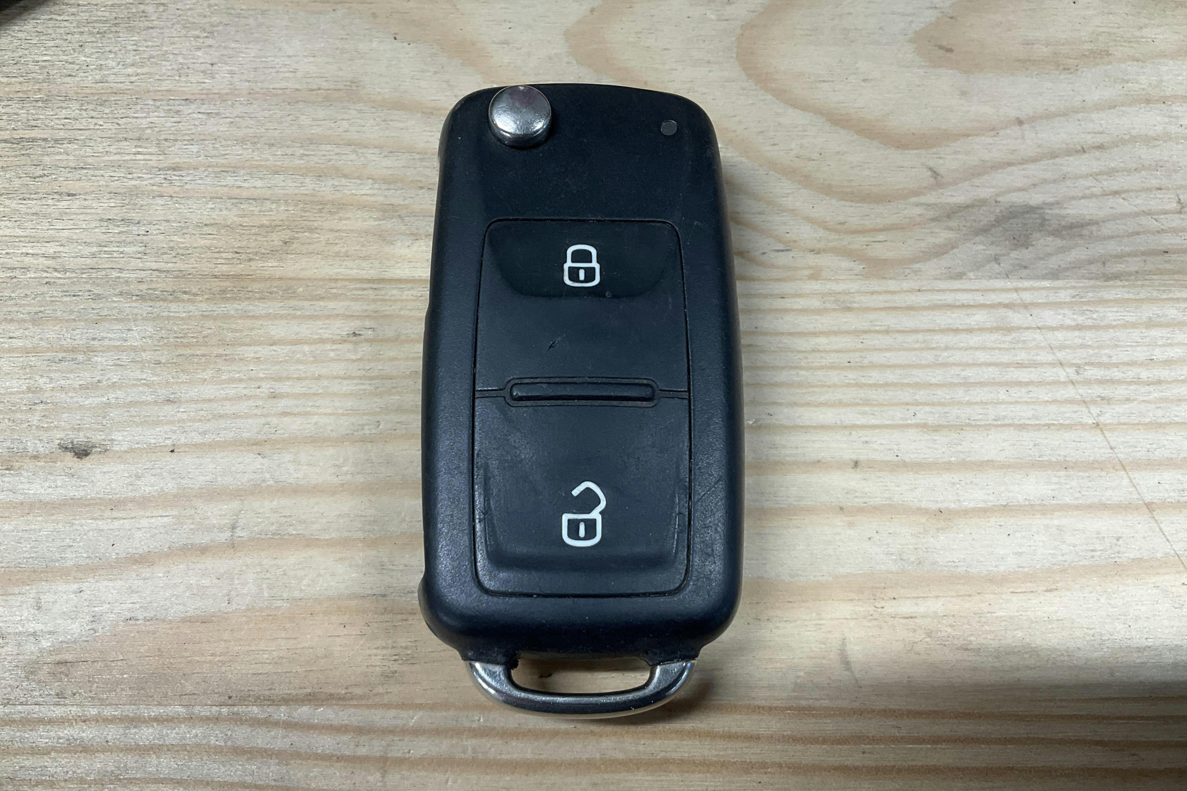 Presentation photo 14 of 14: VW Transporter T5 2.0 Ecofuel Pickup (115hk) - 125 690 km - Manual - red - 2013