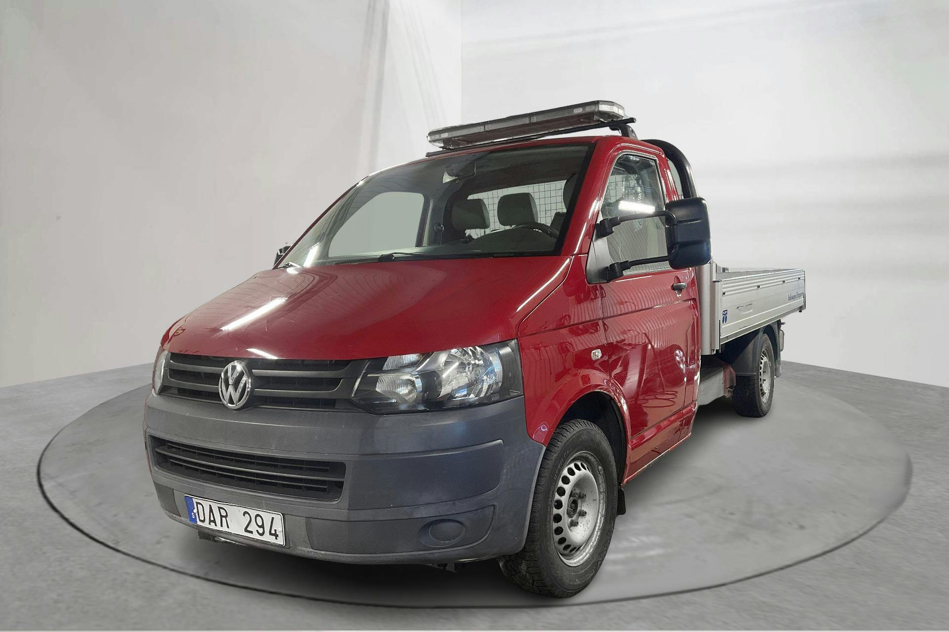 Presentation photo 1 of 14: VW Transporter T5 2.0 Ecofuel Pickup (115hk) - 125 690 km - Manual - red - 2013