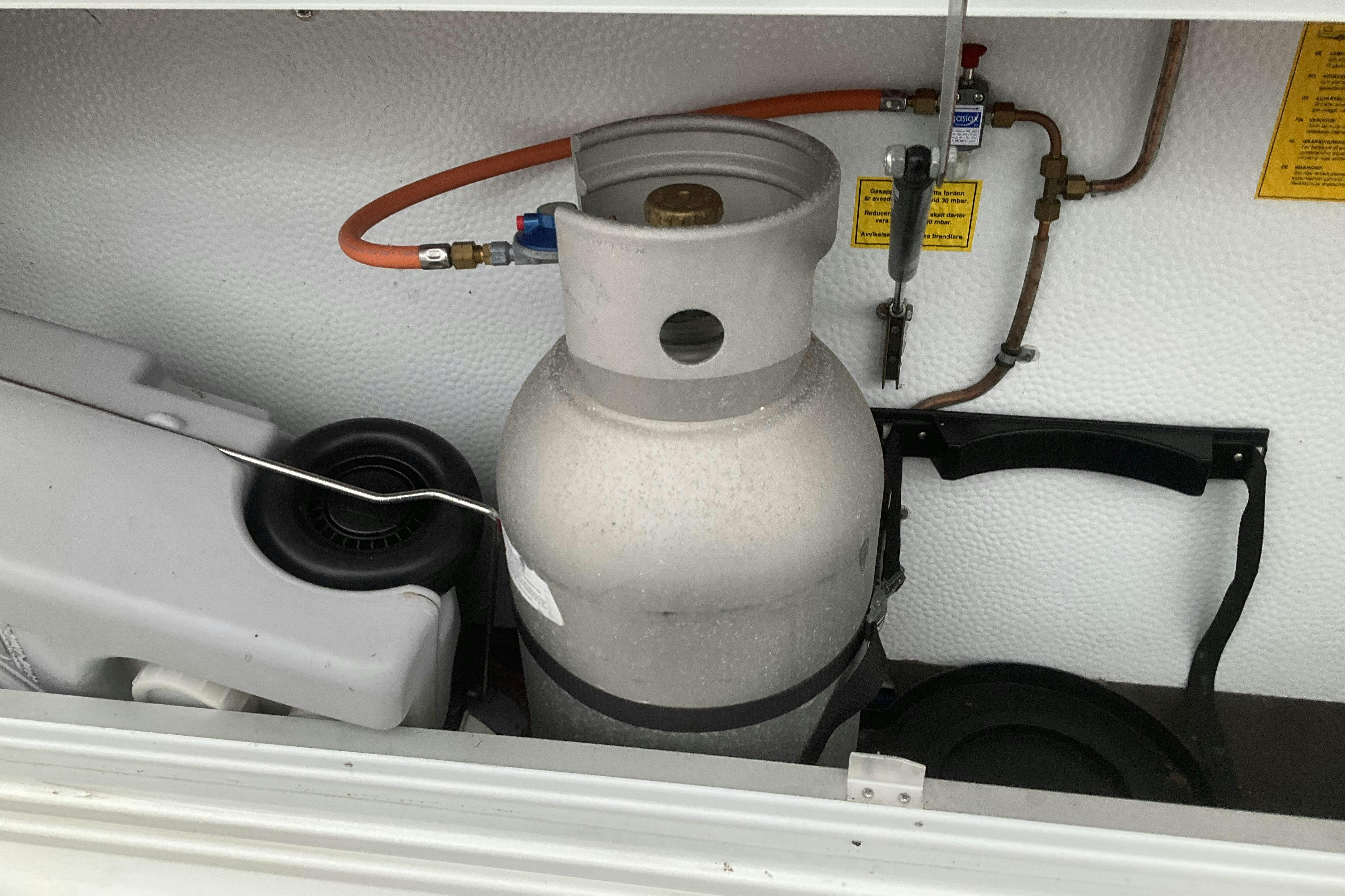 Presentationsfoto 23 av 23: KABE DIAMANT GLE KS Husvagn - 0 km - vit - 2006