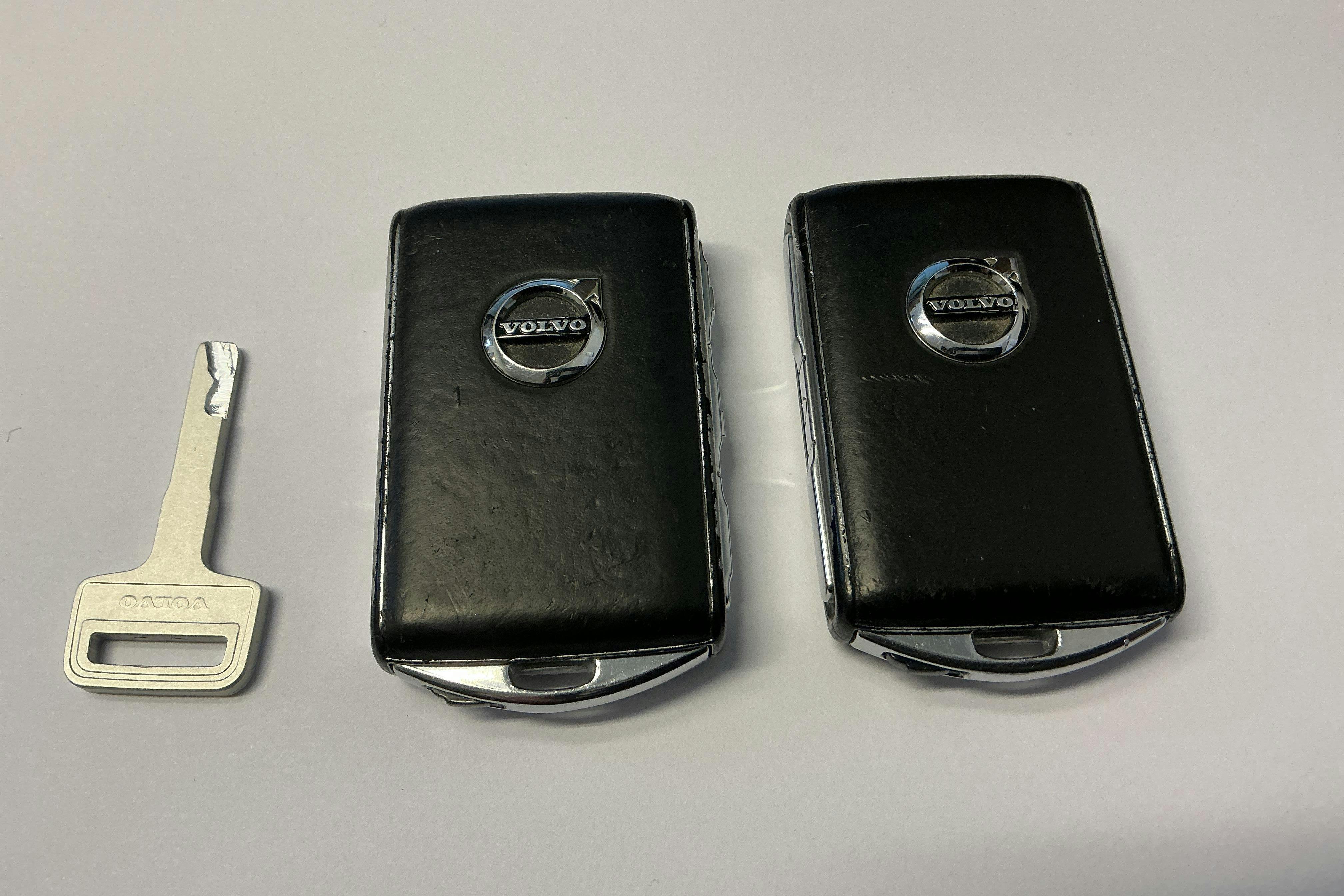 Presentation photo 18 of 18: Volvo V90 D4 Cross Country AWD (190hk) - 140 320 km - Automatic - silver - 2020