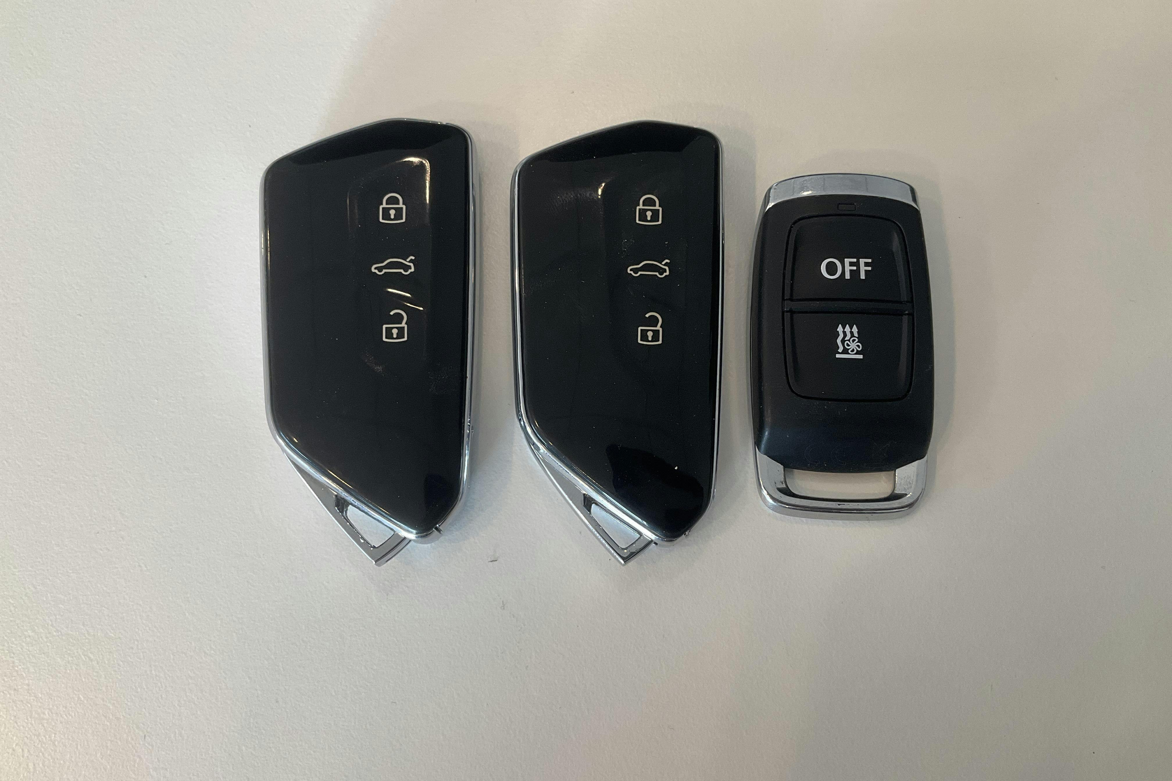 Presentation photo 16 of 16: Skoda Octavia Scout 2.0 TDI 4X4 (200hk) - 88 460 km - Automatic - white - 2022