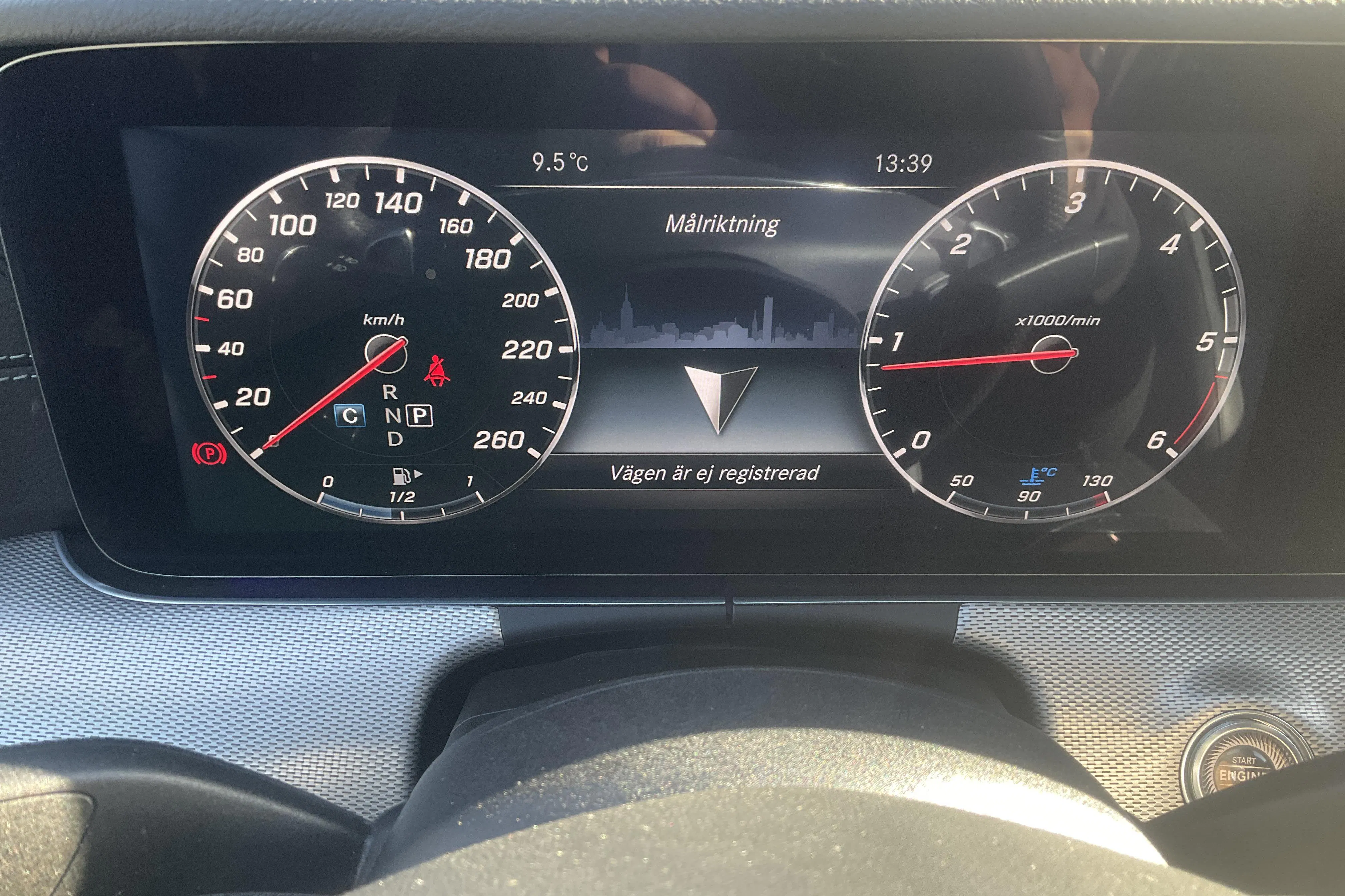 Presentation photo 17 of 17: Mercedes E 220 d Sedan W213 (194hk) - 60 070 km - Automatic - silver - 2017