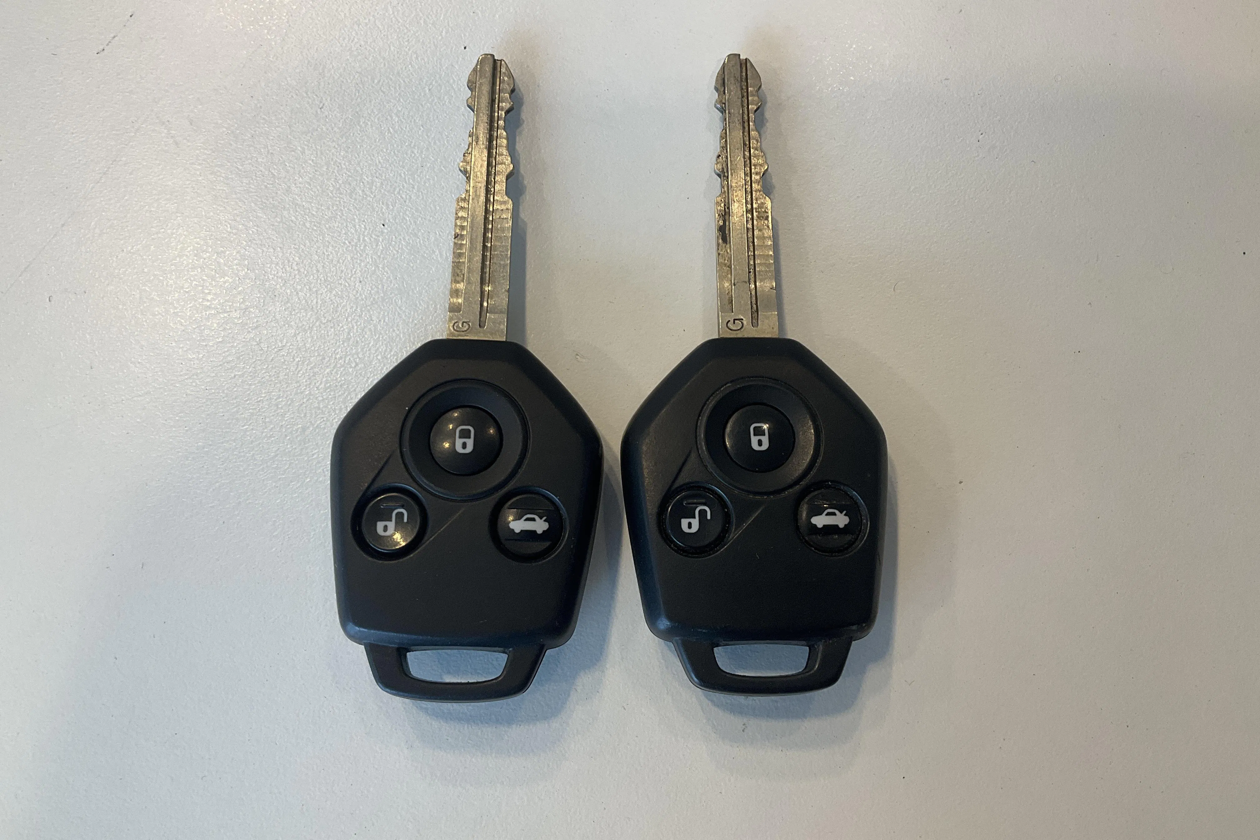 Presentation photo 13 of 13: Subaru Forester 2.0D (147hk) - 366 750 km - Automatic - white - 2015