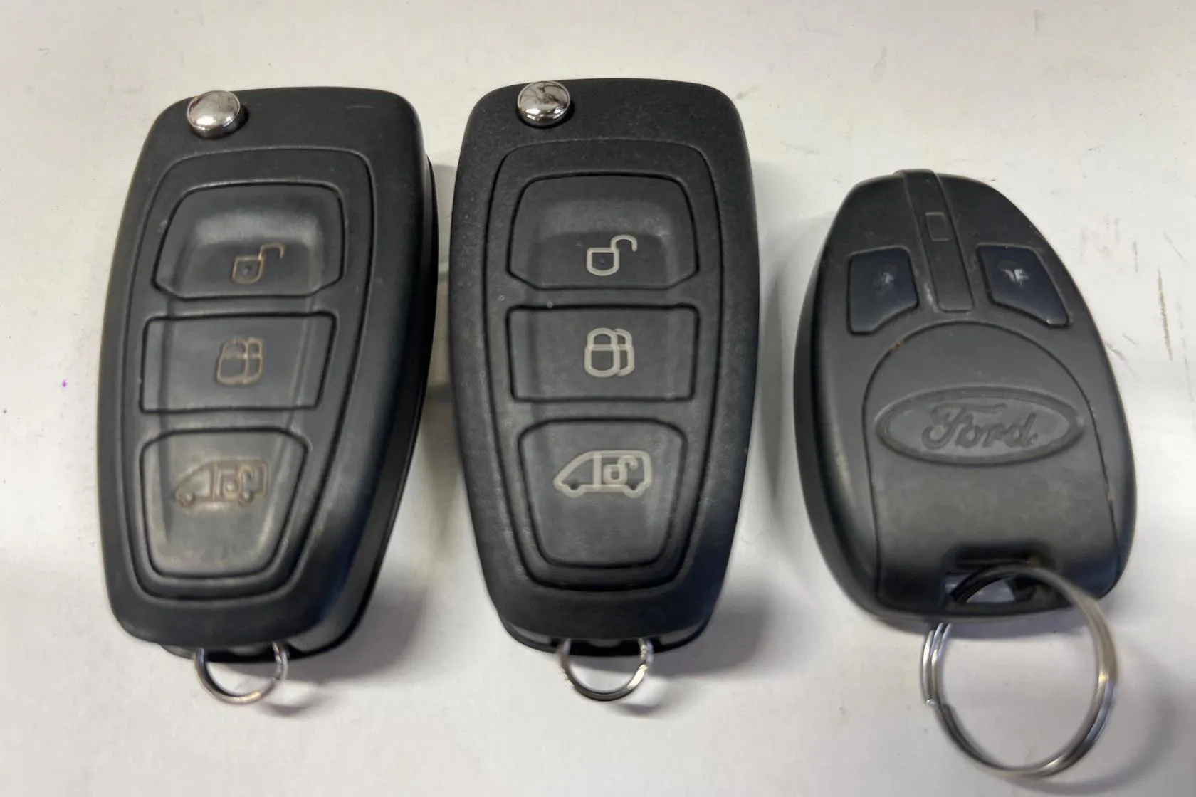 Presentation photo 15 of 15: Ford Transit Custom 290 (130hk) - 126 250 km - Automatic - black - 2017