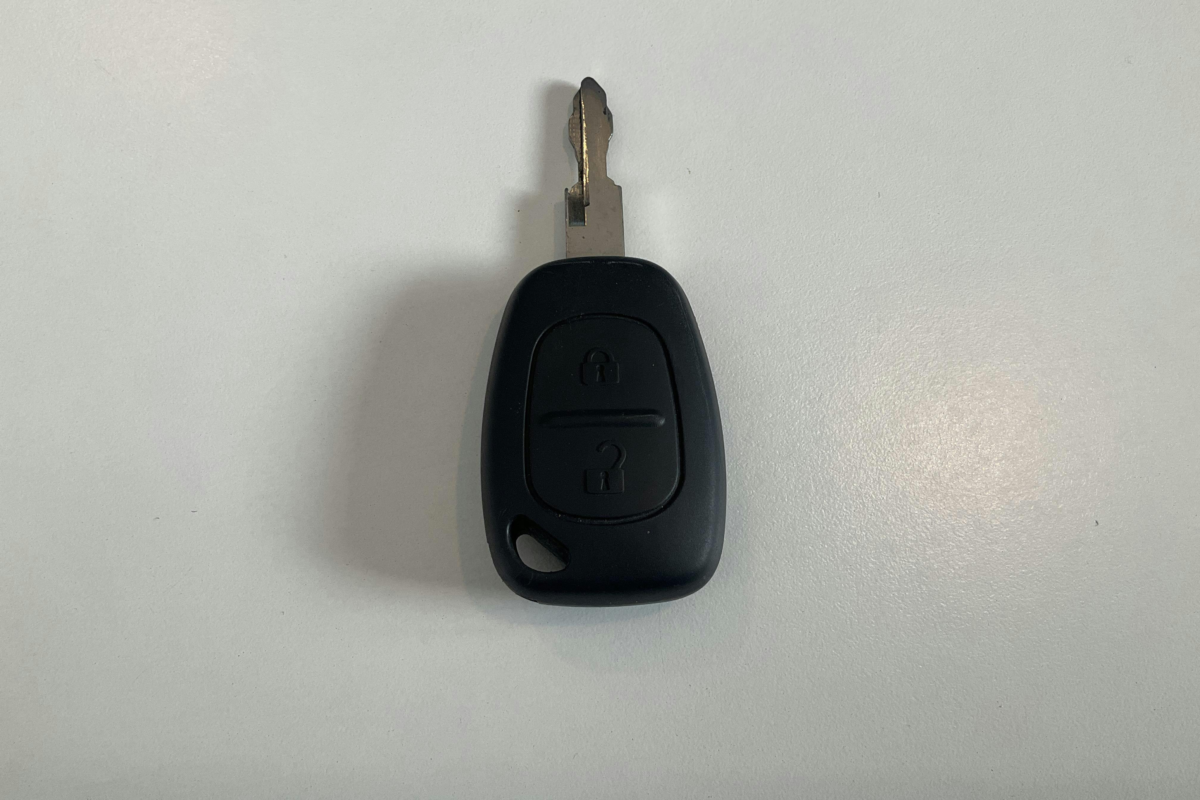 Presentation photo 11 of 11: Renault Trafic 2.0 dCi Skåp (90hk) - 147 250 km - Manual - white - 2013