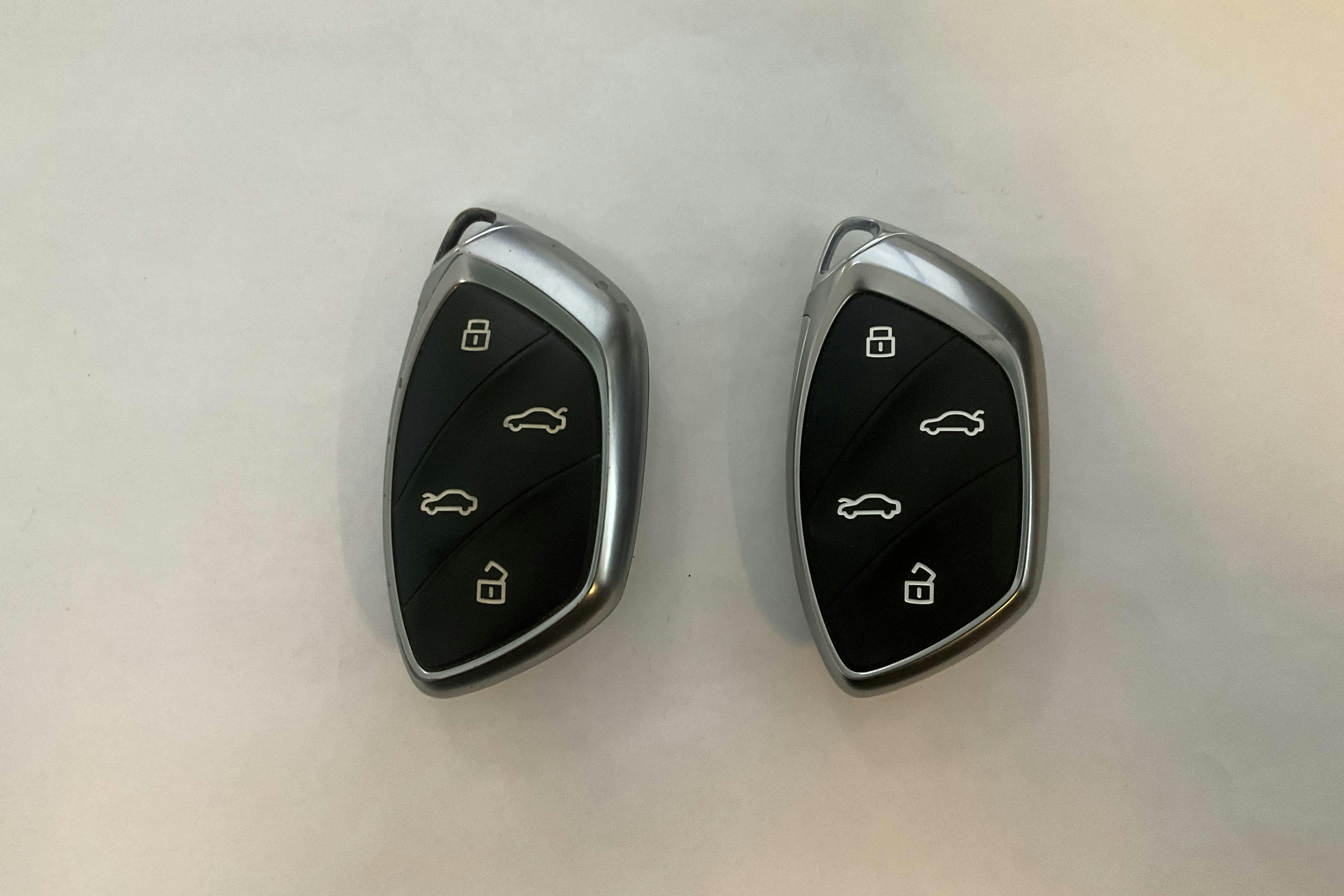 Presentation photo 21 of 21: MG Marvel R (180hk) - 60 710 km - Automatic - blue - 2022