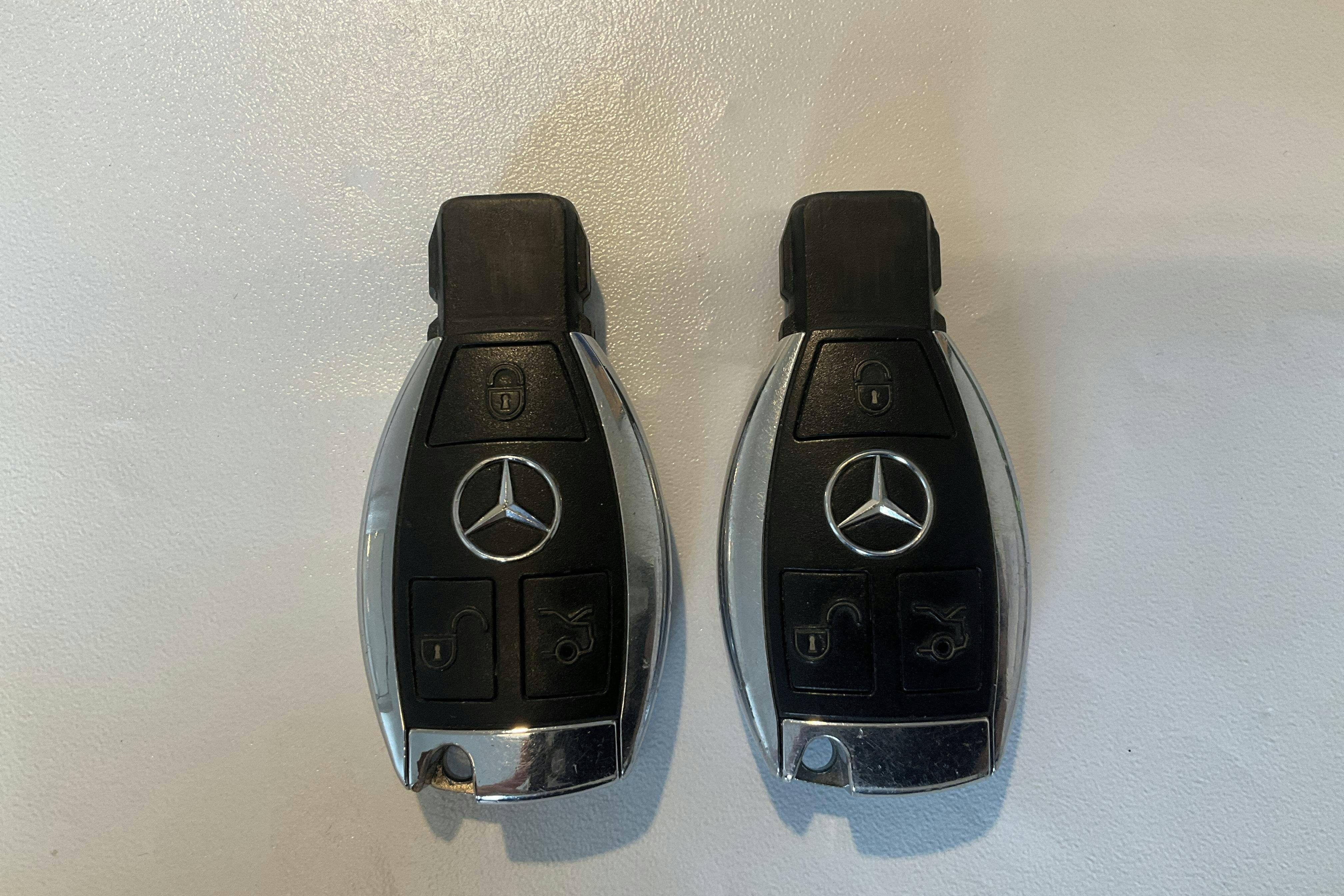 Presentation photo 12 of 12: Mercedes C 200 CDI BlueEfficiency W204 (136hk) - 195 760 km - Automatic - black - 2010