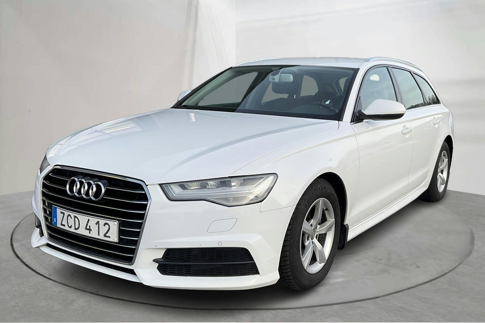Presentation photo 1 of 16: Audi A6 2.0 TDI Avant (190hk) - 375 350 km - Automatic - white - 2018
