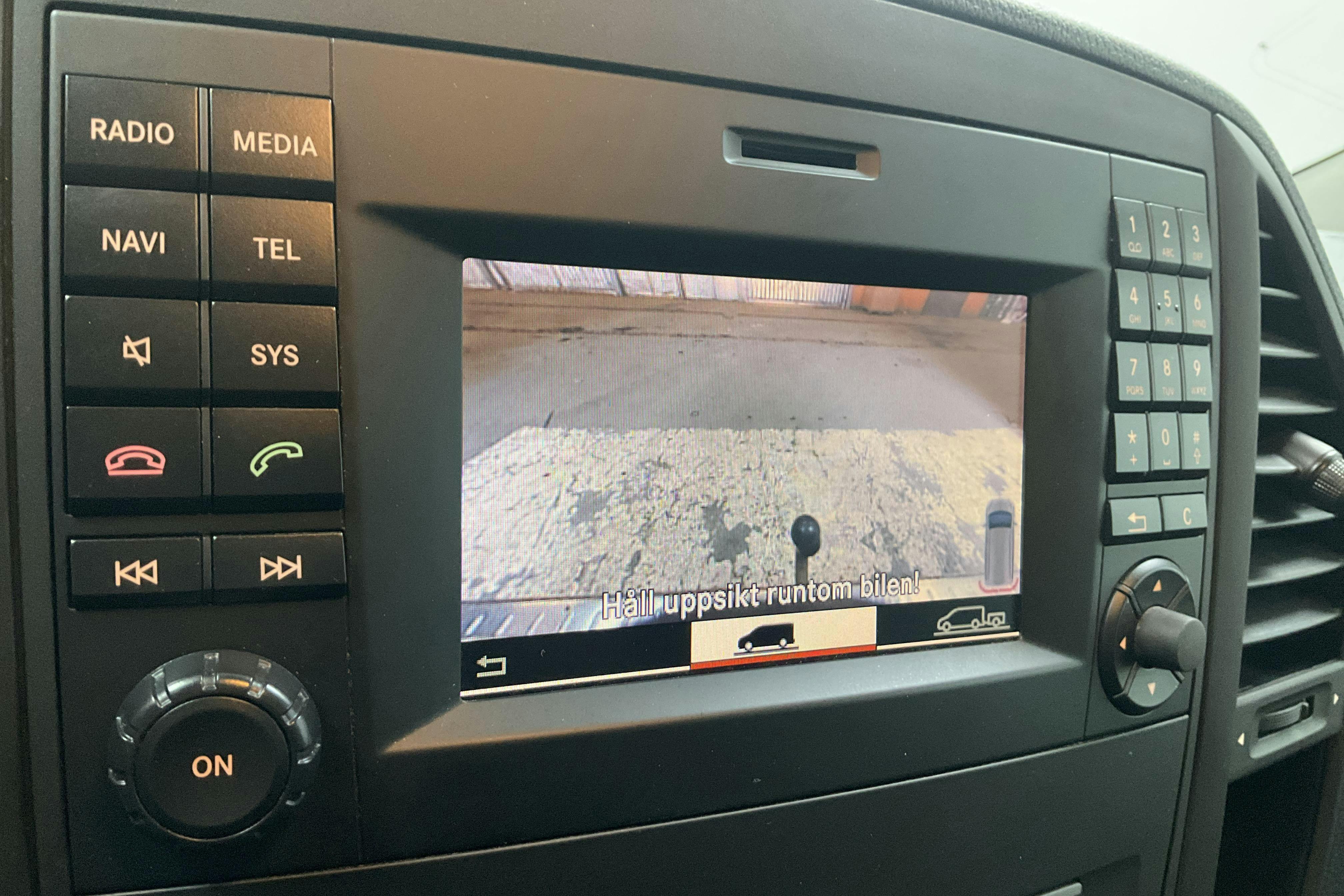 Presentationsfoto 18 av 18: Mercedes Vito Mixto 114 CDI 4MATIC W640 (136hk) - 9 657 mil - Automat - vit - 2018