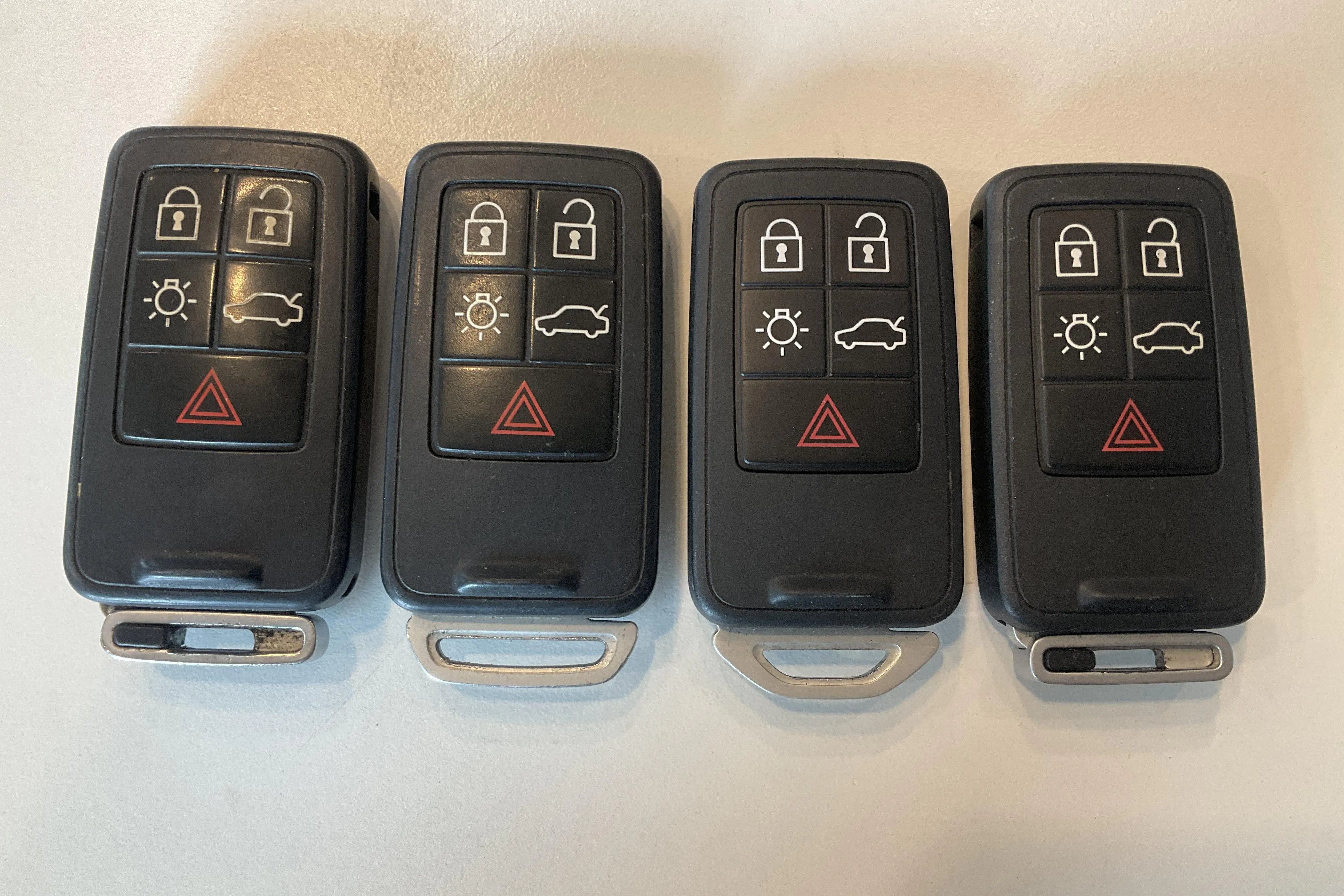 Presentationsfoto 12 av 12: Volvo XC70 II D5 AWD (215hk) - 25 142 mil - Automat - vit - 2014